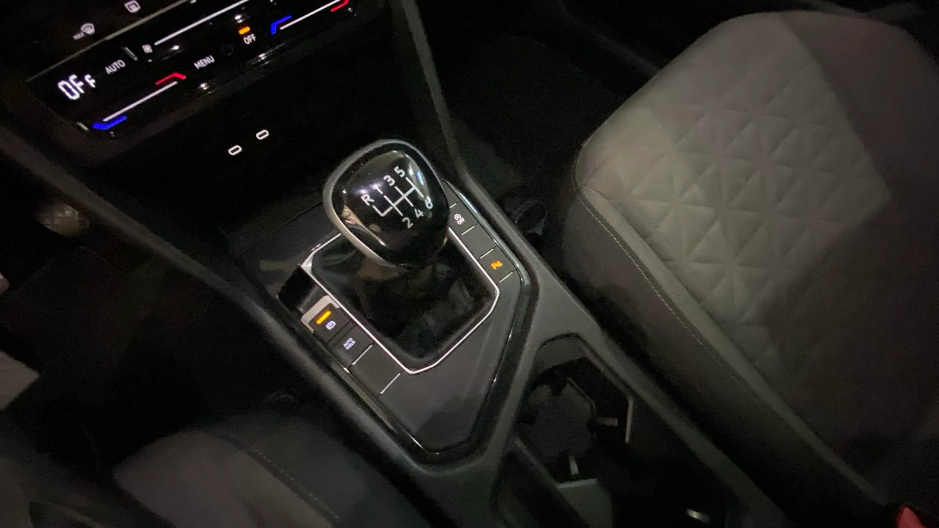 Volkswagen Tiguan Life 1.5 TSI DSG - foto 12
