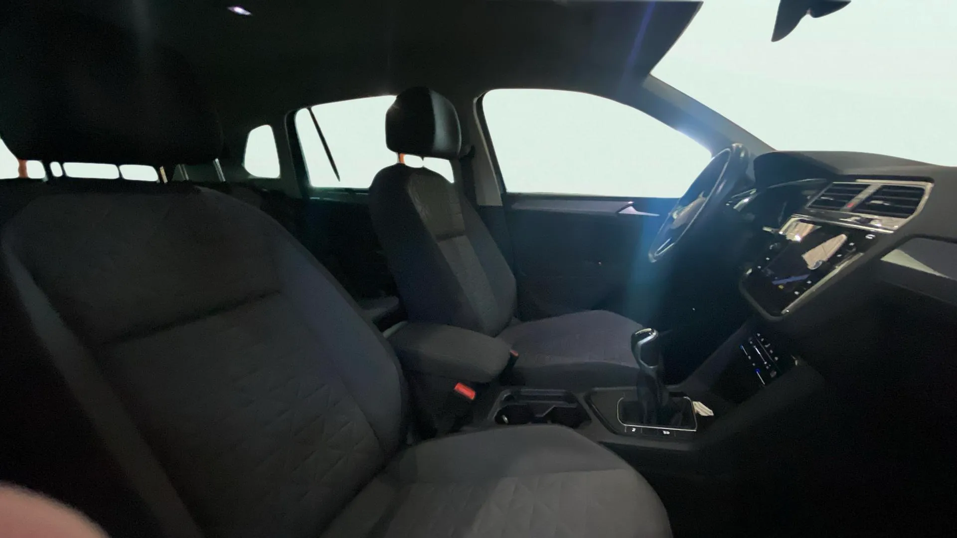 Volkswagen Tiguan Life 1.5 TSI DSG - foto 25