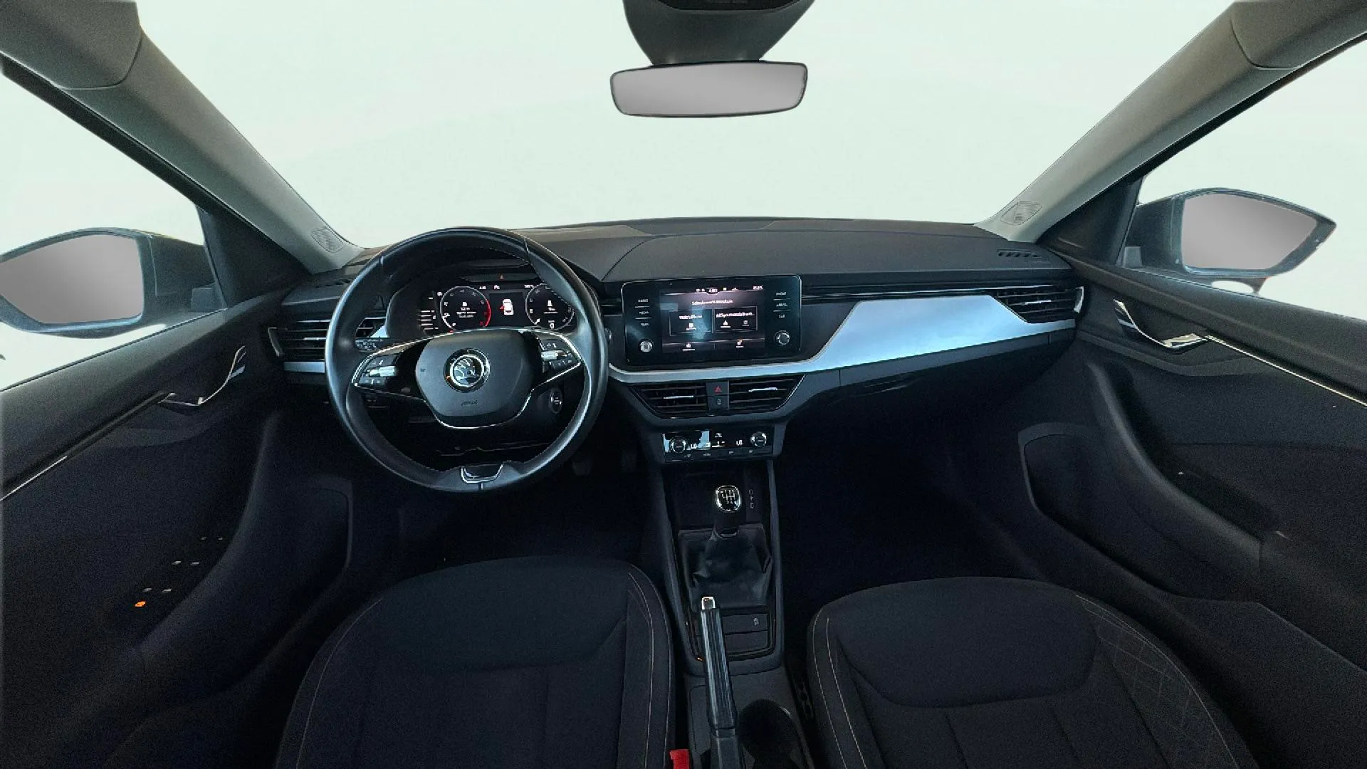 Škoda Kamiq 1.5 TSI DSG Ambition - foto 13