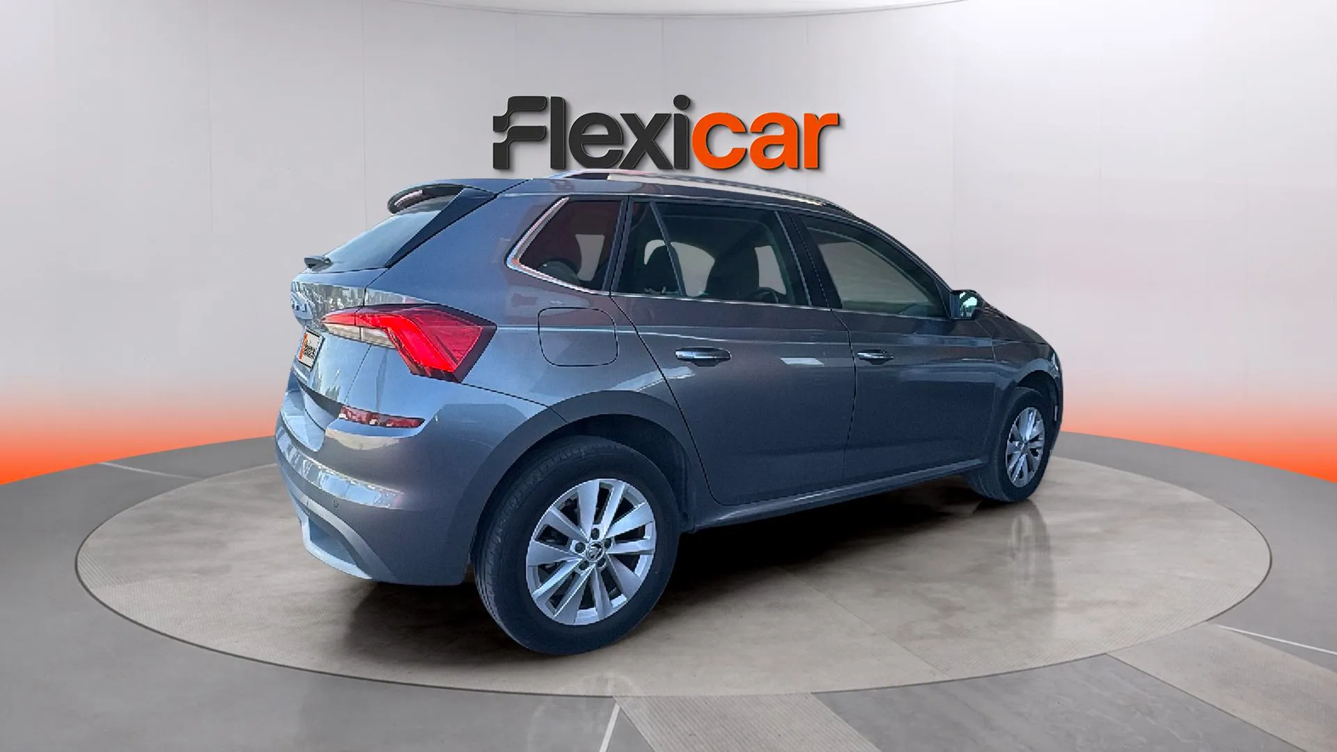 Škoda Kamiq 1.5 TSI DSG Ambition - foto 10