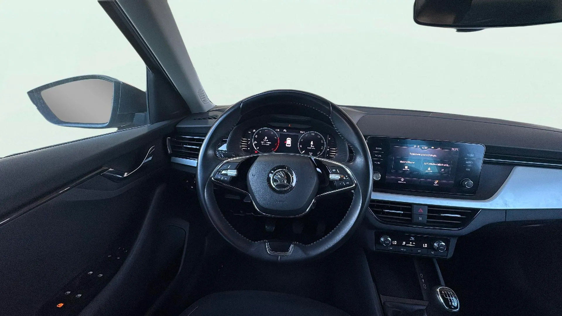 Škoda Kamiq 1.5 TSI DSG Ambition - foto 15