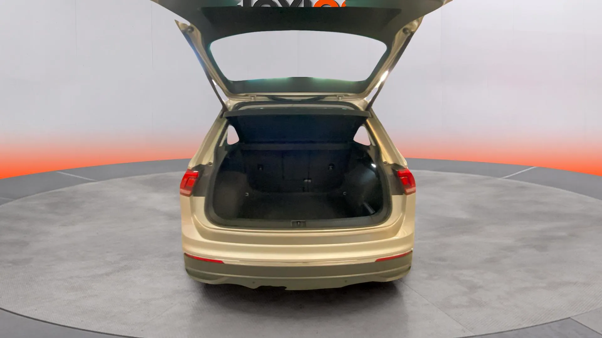Volkswagen Tiguan Life 2.0 TDI DSG - foto 16