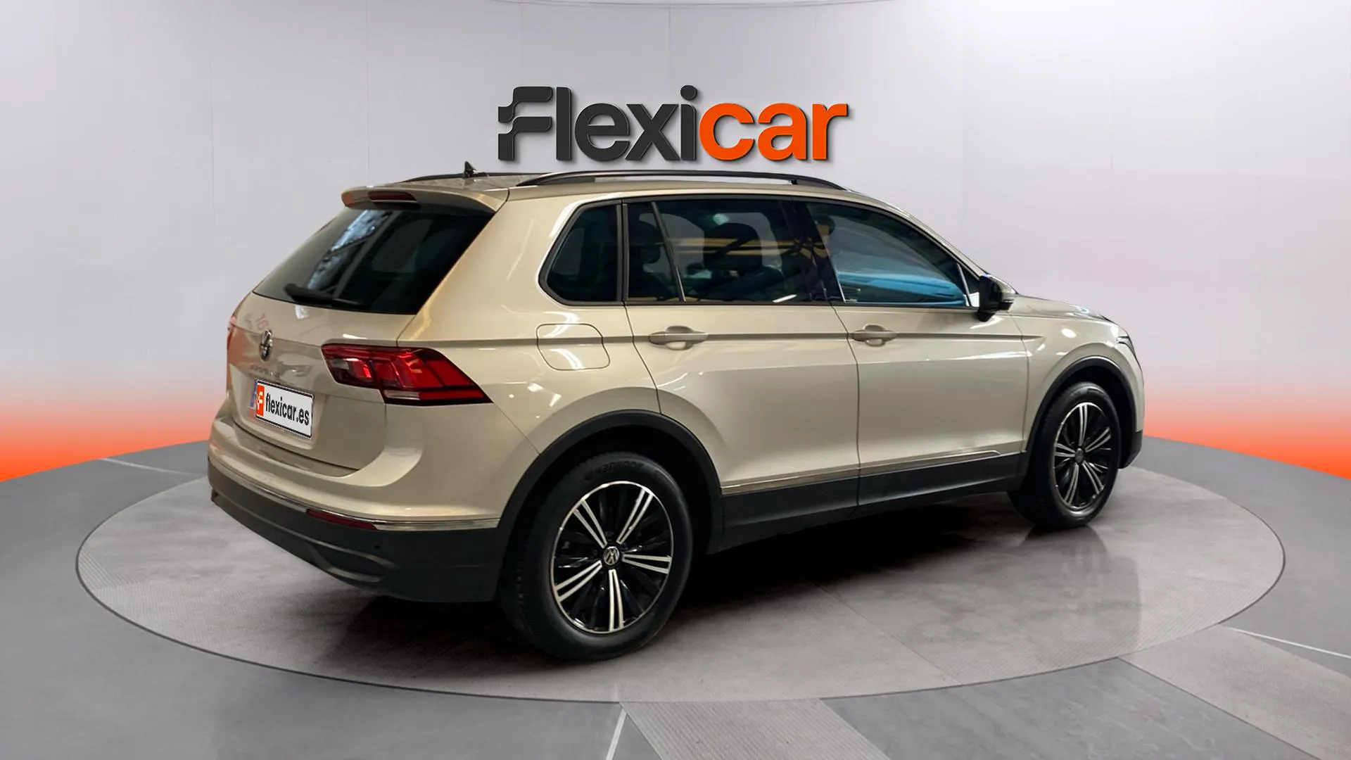 Volkswagen Tiguan Life 2.0 TDI DSG - foto 6