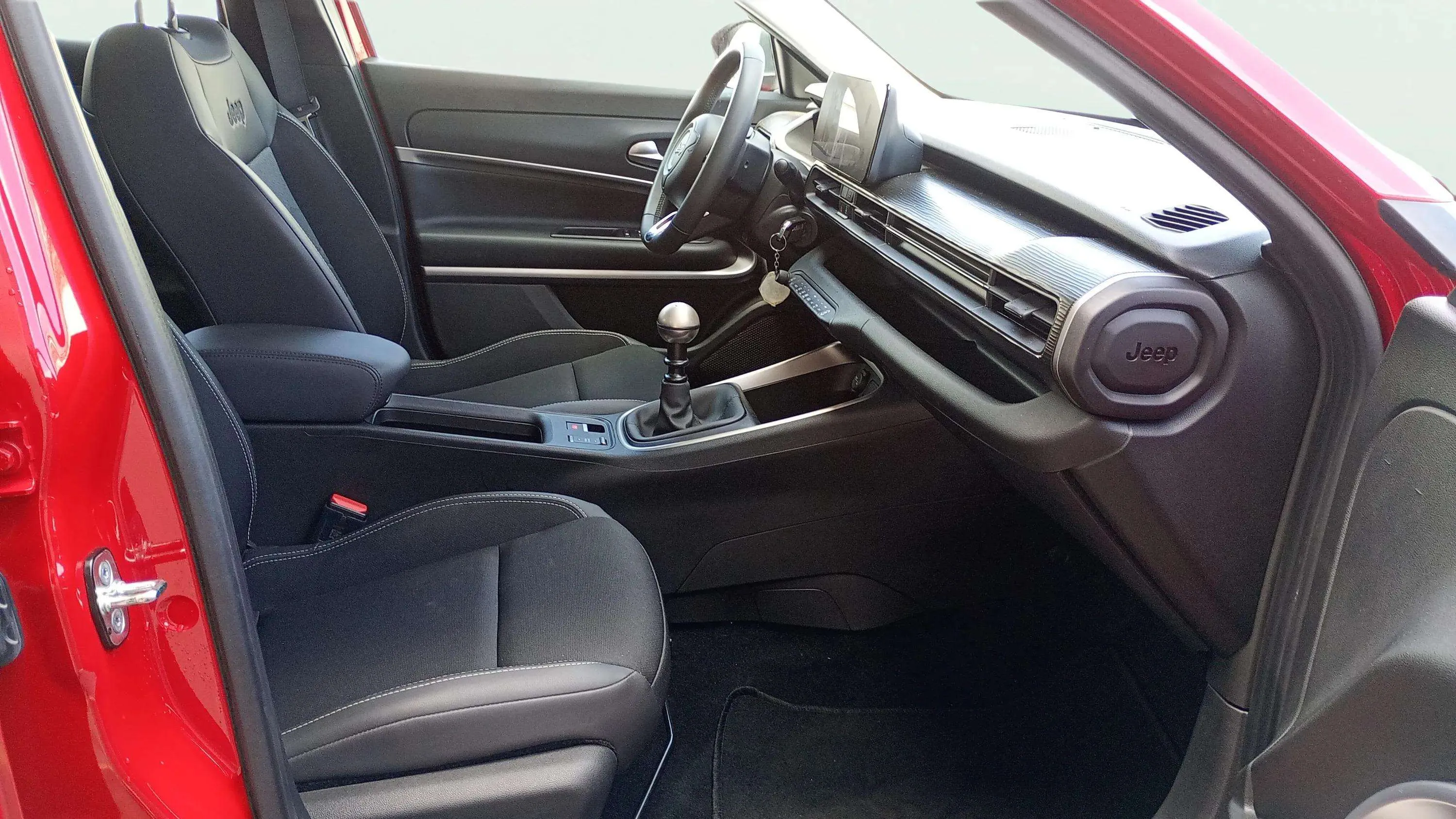 Jeep Avenger 1.2 G Altitude - foto 12