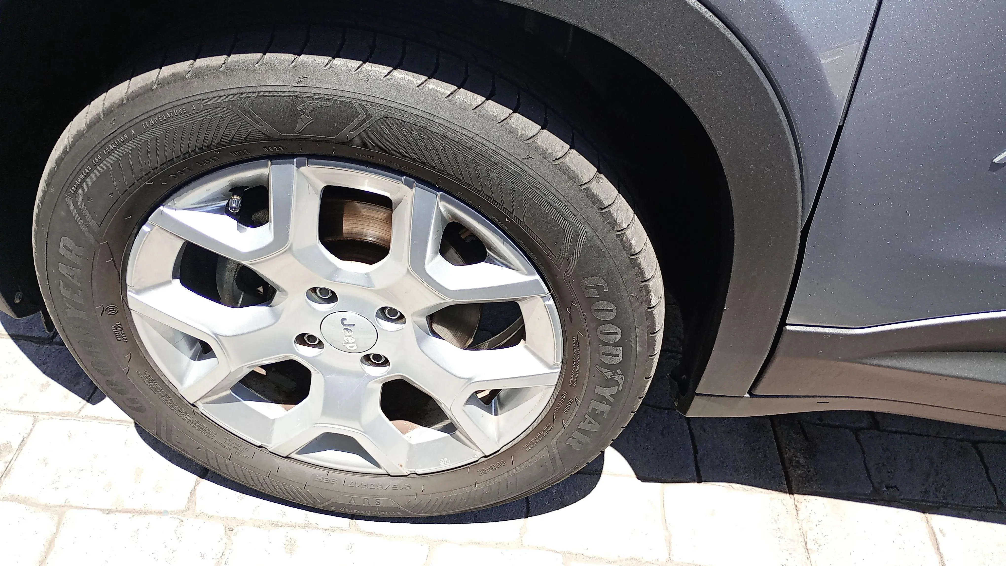 Jeep Avenger 1.2 G Altitude - foto 15