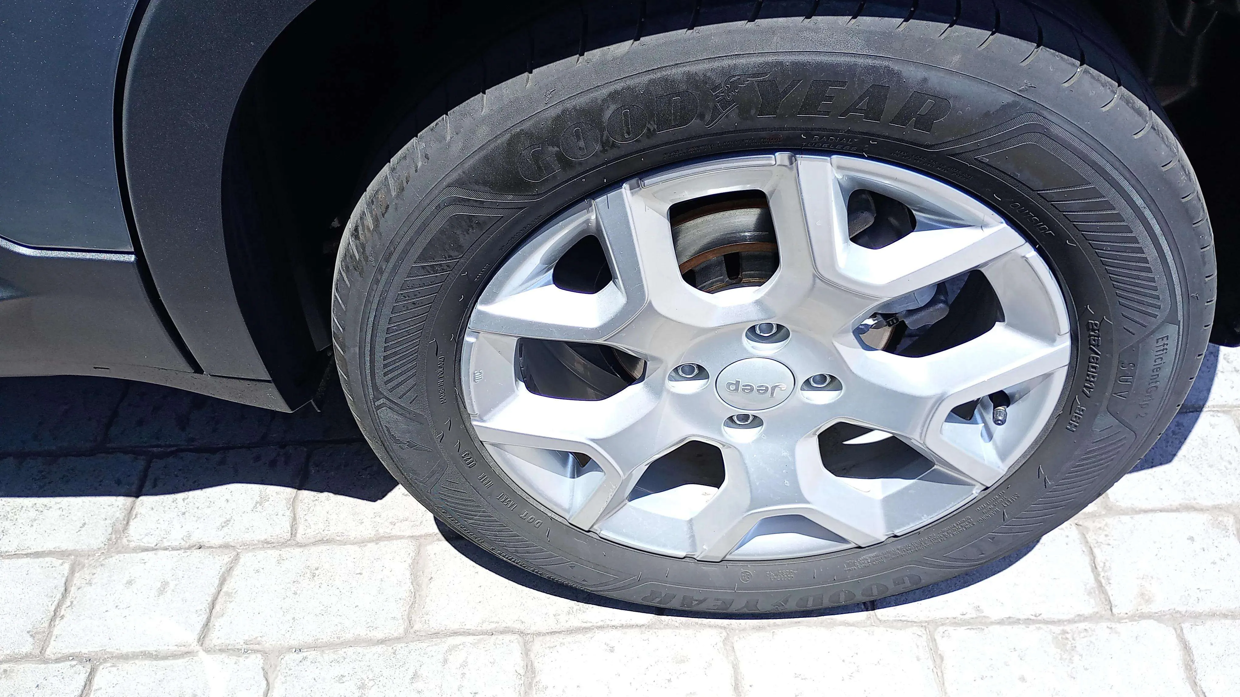 Jeep Avenger 1.2 G Altitude - foto 14