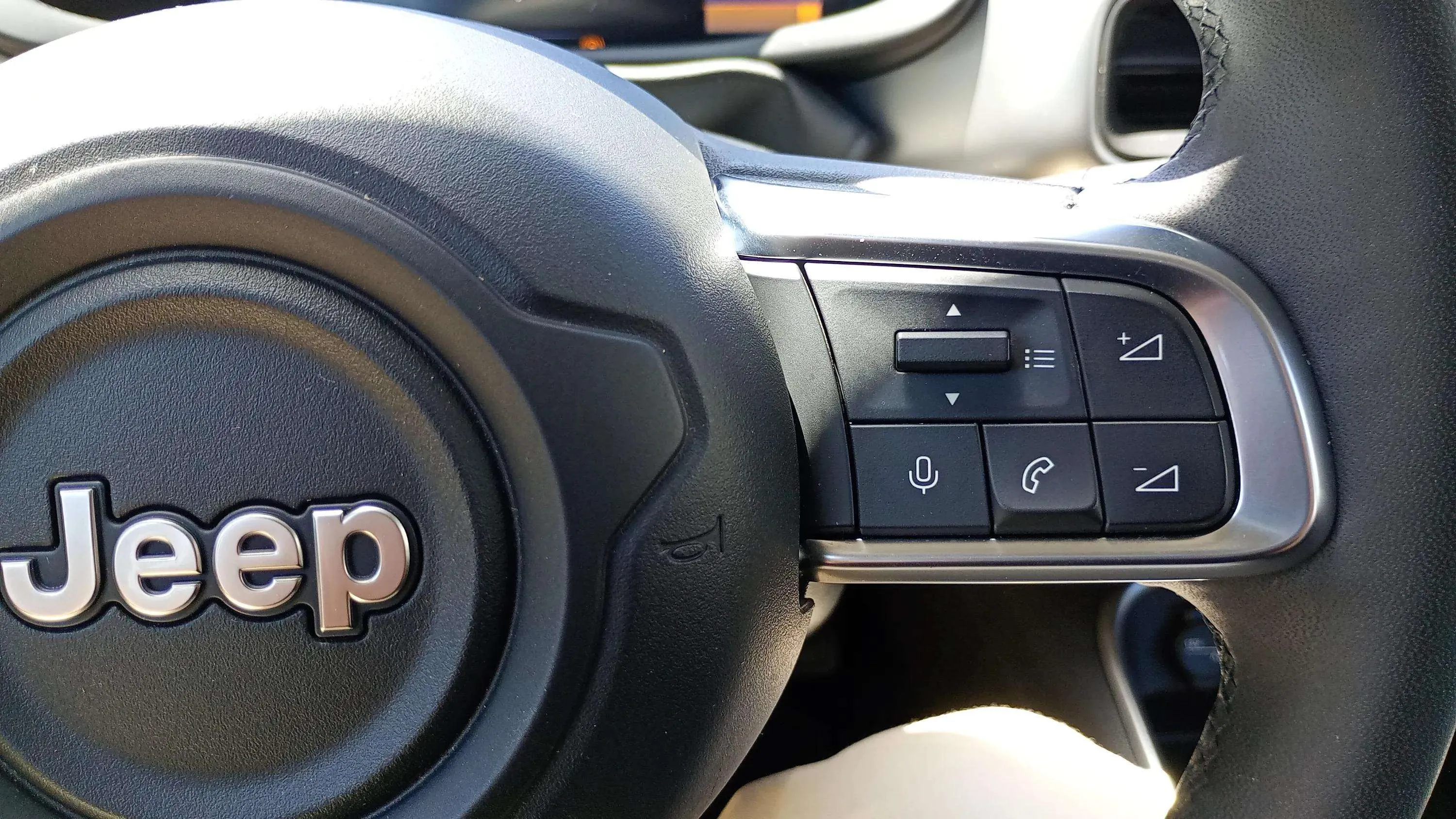 Jeep Avenger 1.2 G Altitude - foto 12