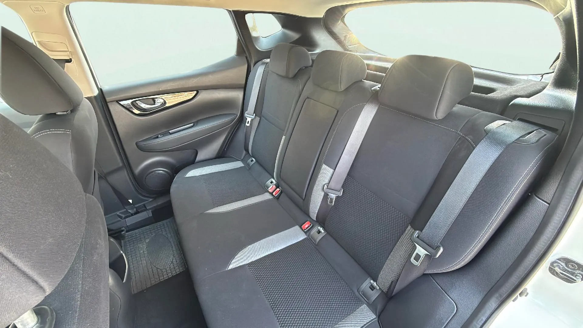 Nissan Qashqai dCi E6D 4X4-i Q-Line - foto 18