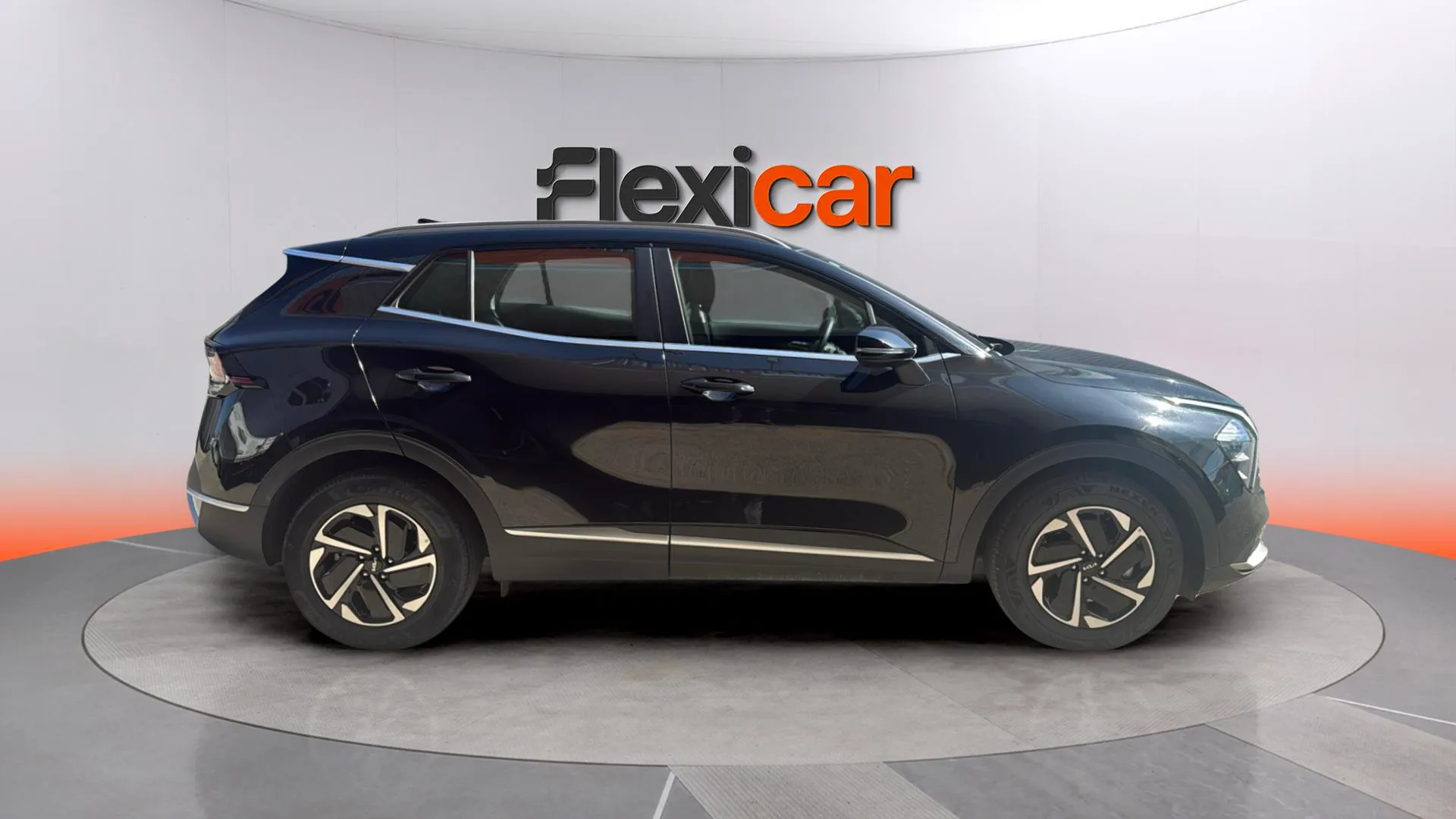 Kia Sportage 1.6 T-GDi HEV Drive 4x2 - foto 2