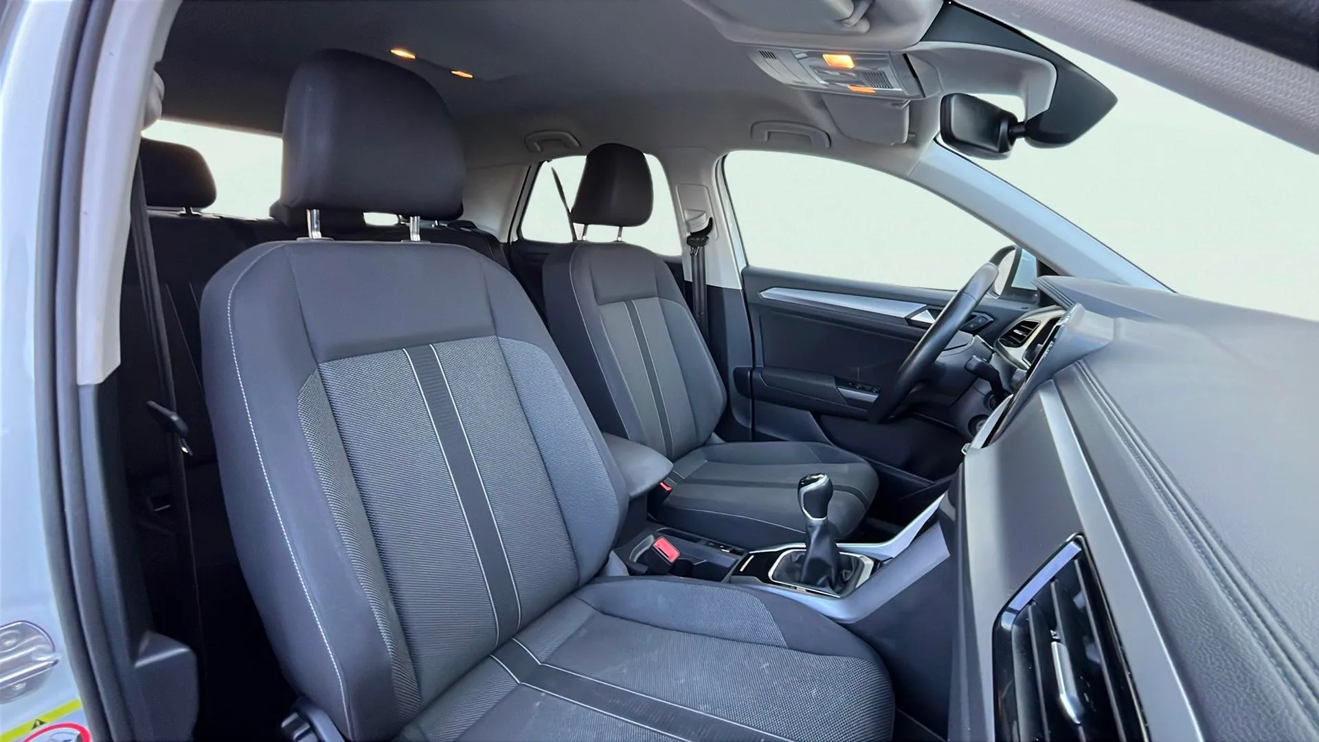 Volkswagen T-Roc Life 1.0 TSI - foto 7