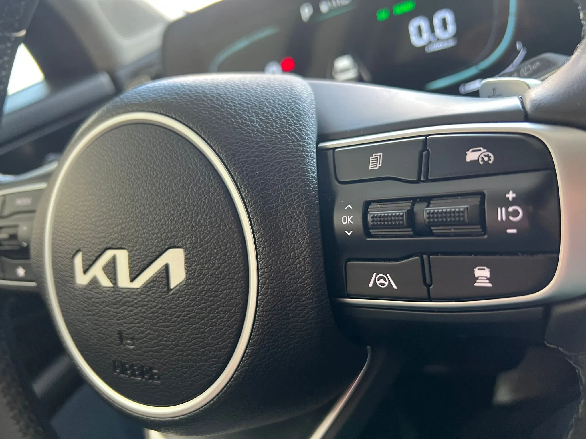 Kia Sportage 1.6 T-GDi MHEV Tech 4x2 DCT - foto 18
