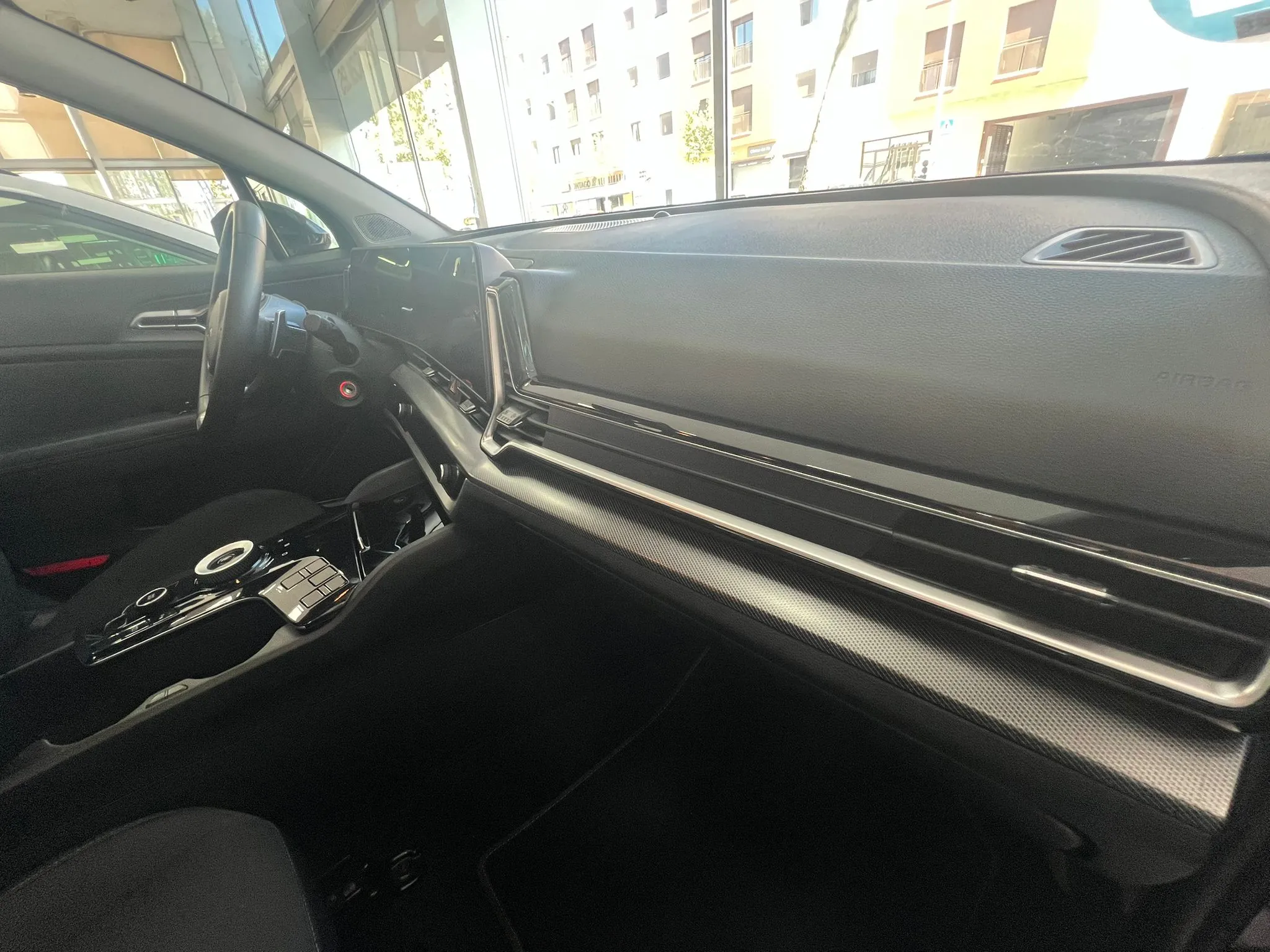 Kia Sportage 1.6 T-GDi MHEV Tech 4x2 DCT - foto 12