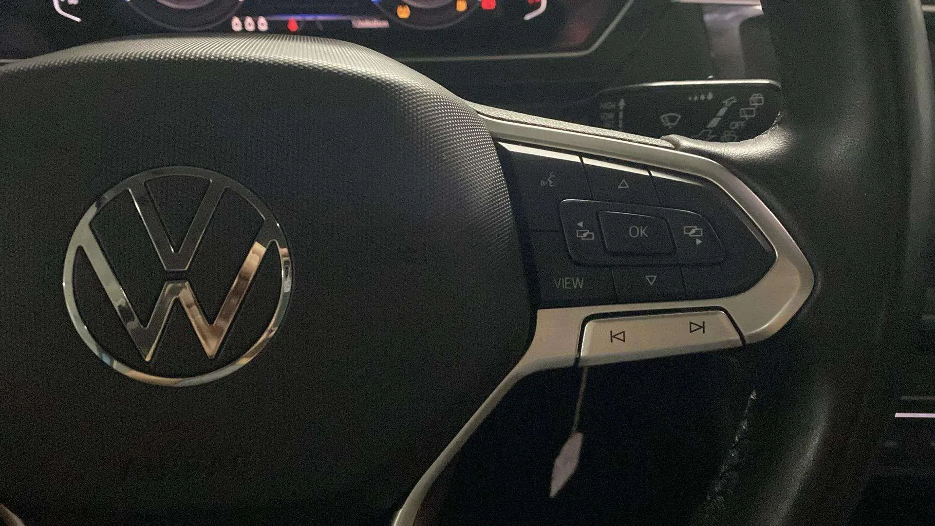 Volkswagen Tiguan Life 1.5 TSI DSG - foto 13