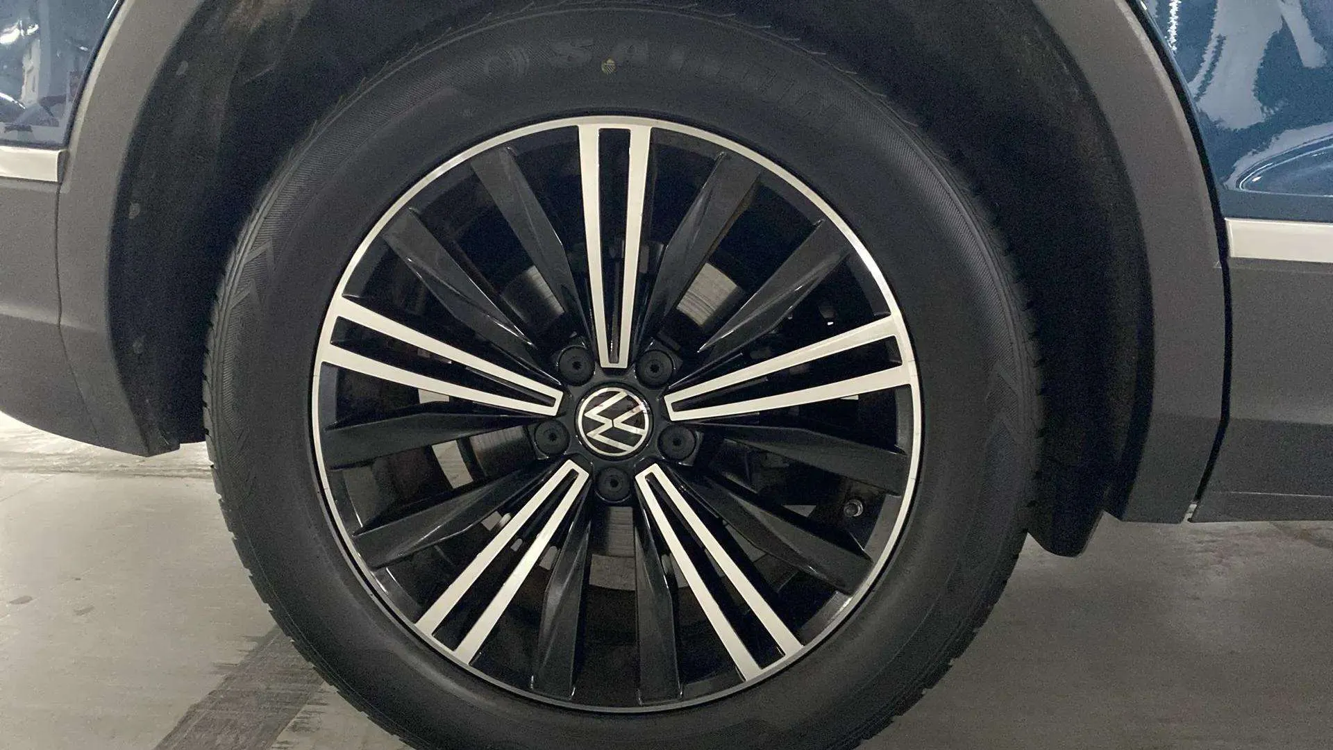 Volkswagen Tiguan Life 1.5 TSI DSG - foto 31