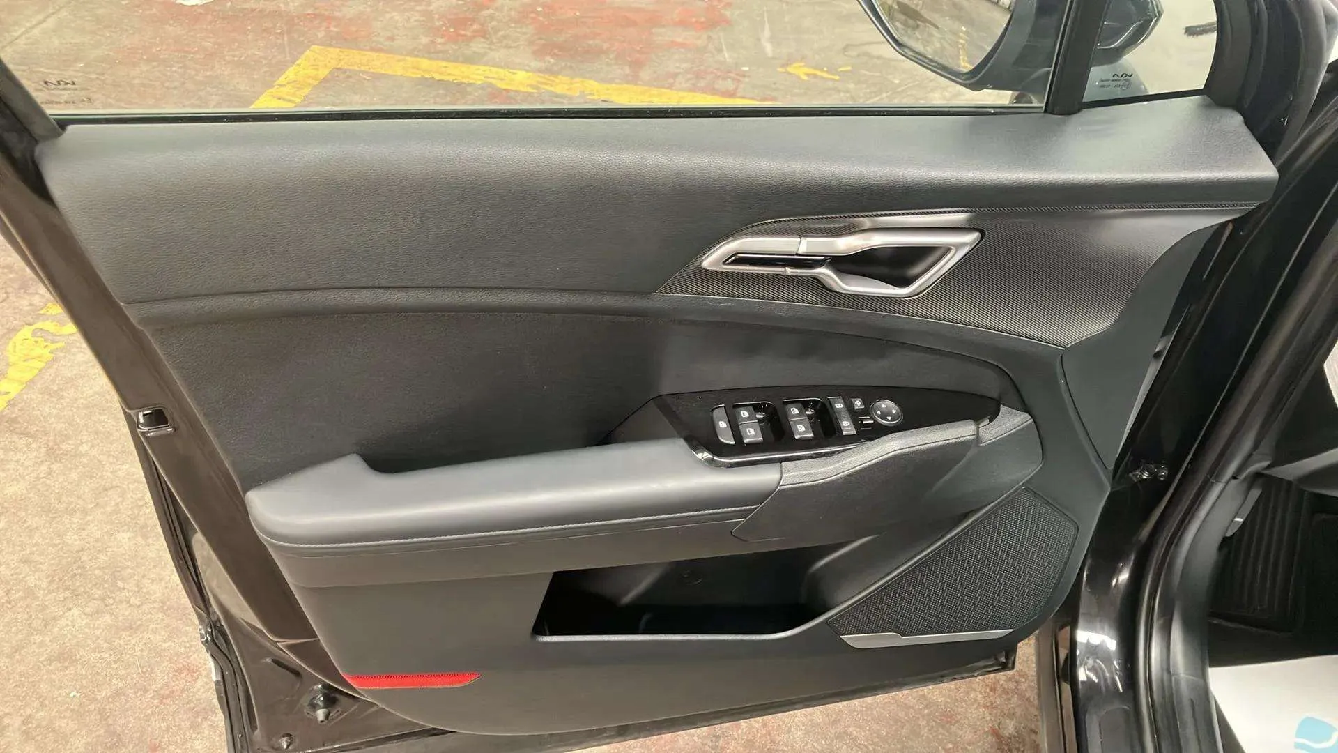 Kia Sportage 1.6 T-GDi HEV Drive 4x2 - foto 17