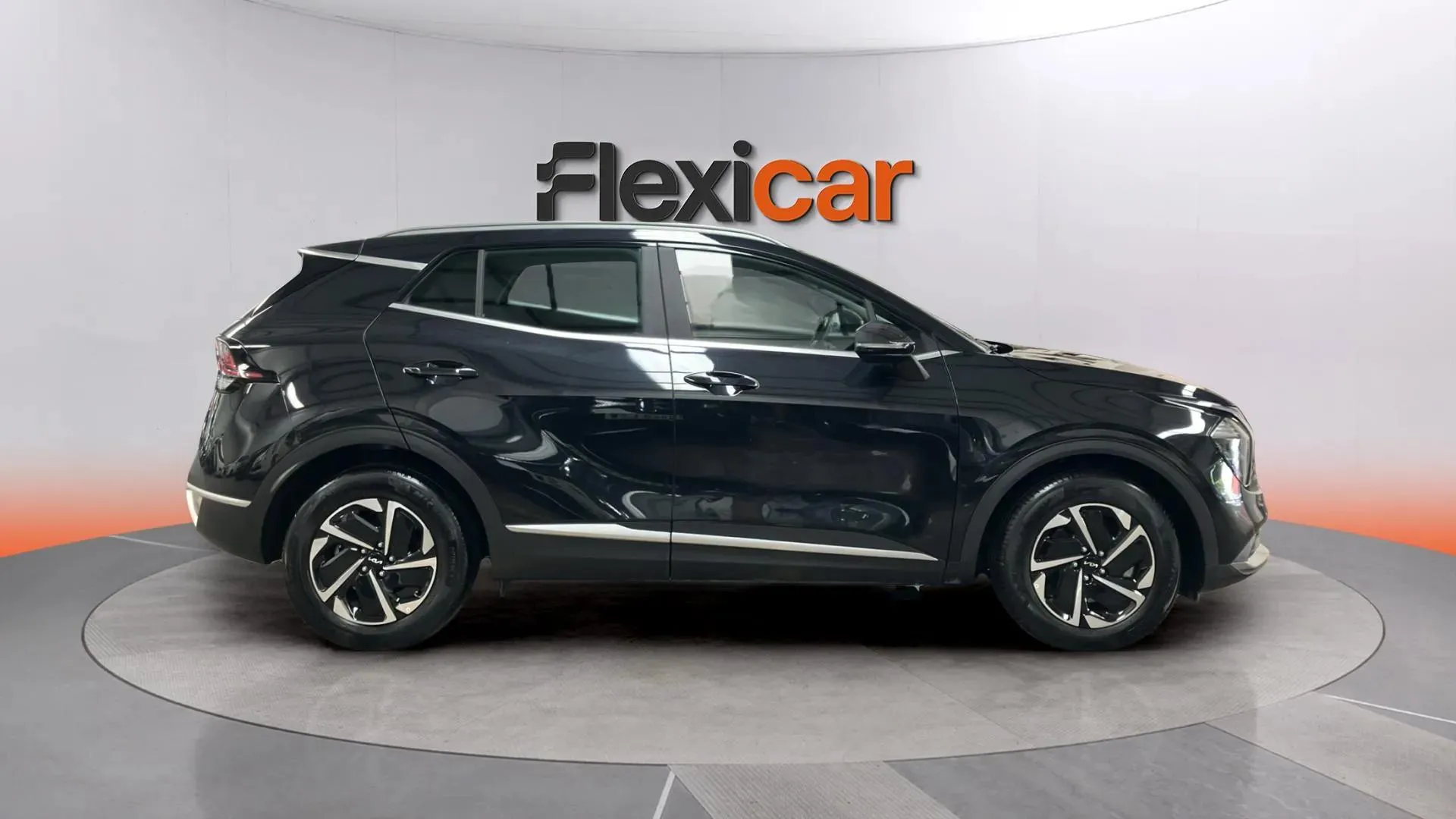 Kia Sportage 1.6 T-GDi HEV Drive 4x2 - foto 8