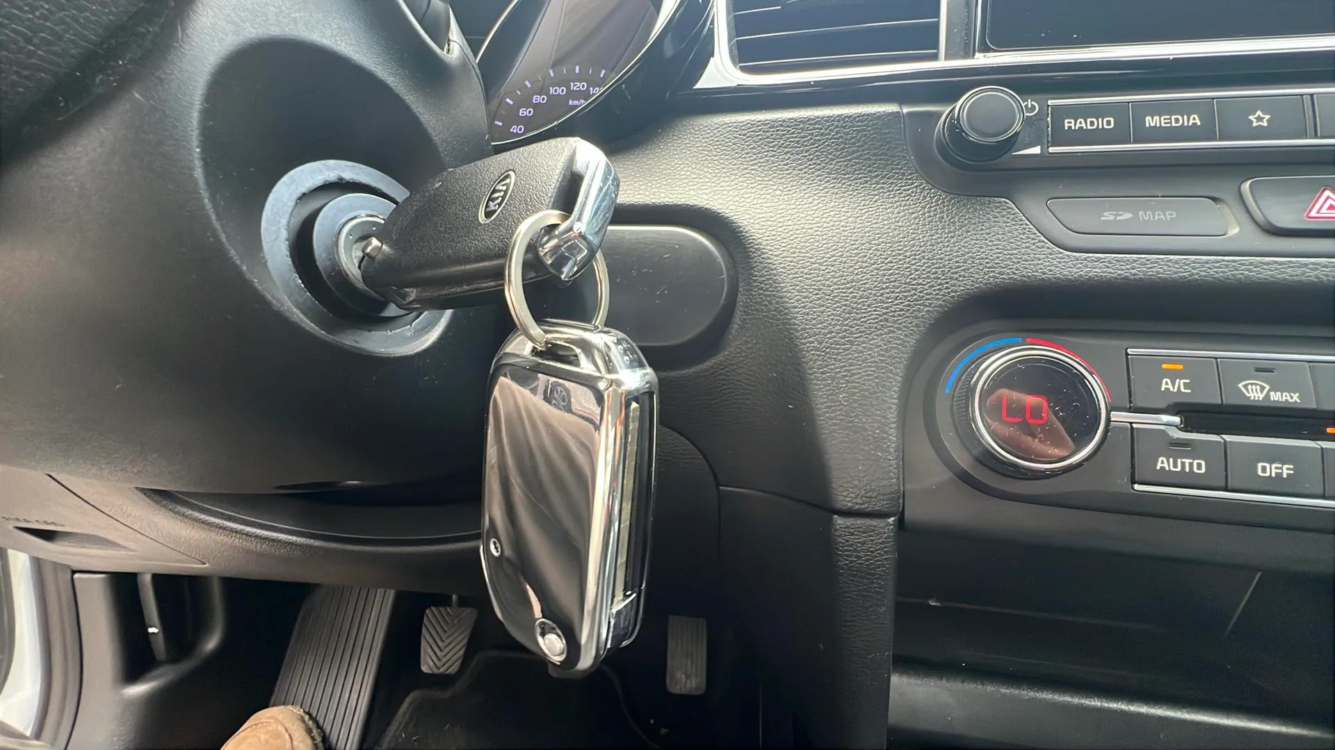 Kia Ceed 1.4 T-GDi GT Line - foto 24