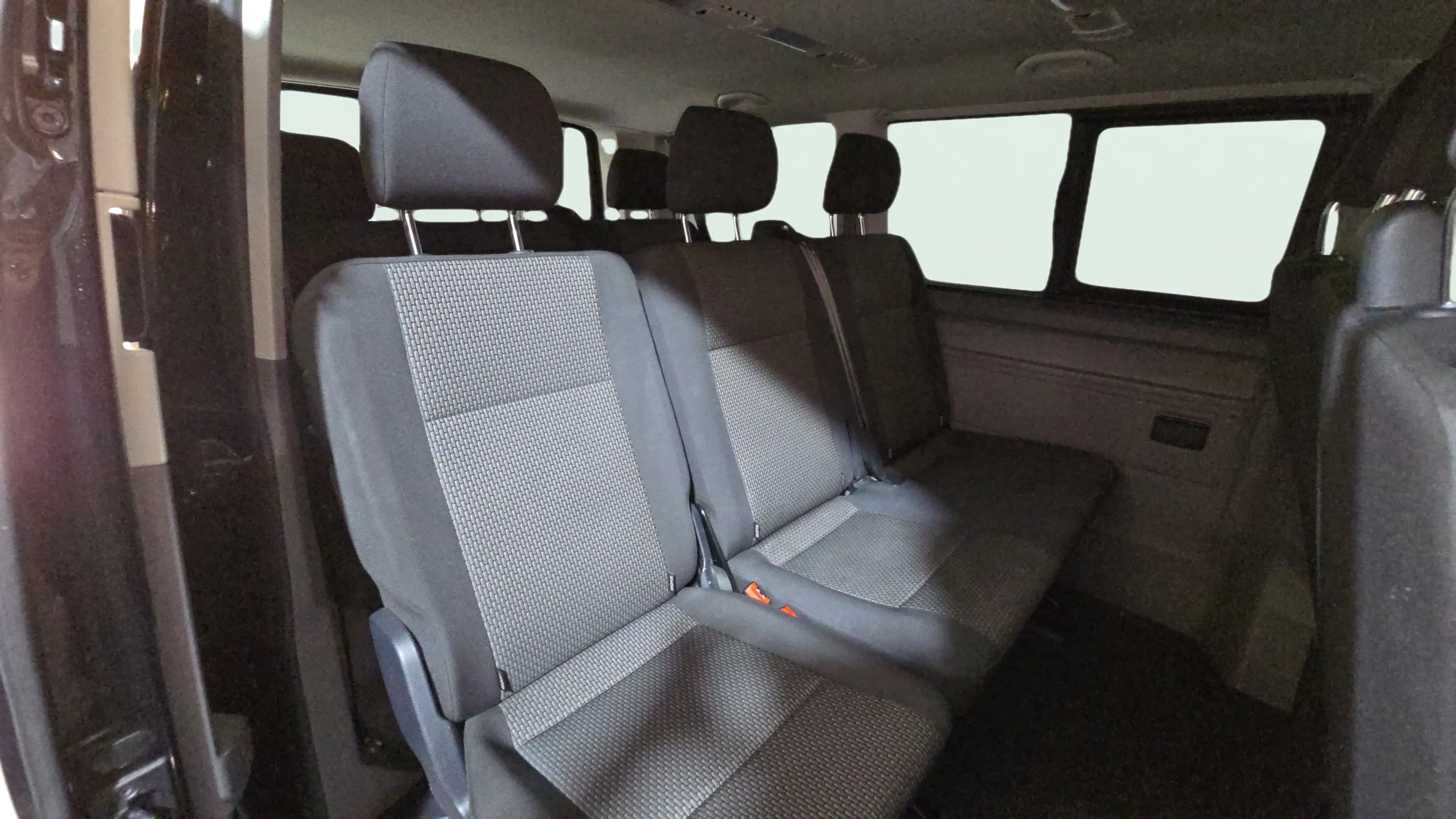Volkswagen Caravelle Origin Corta 2.0 TDI BMT DSG - foto 20
