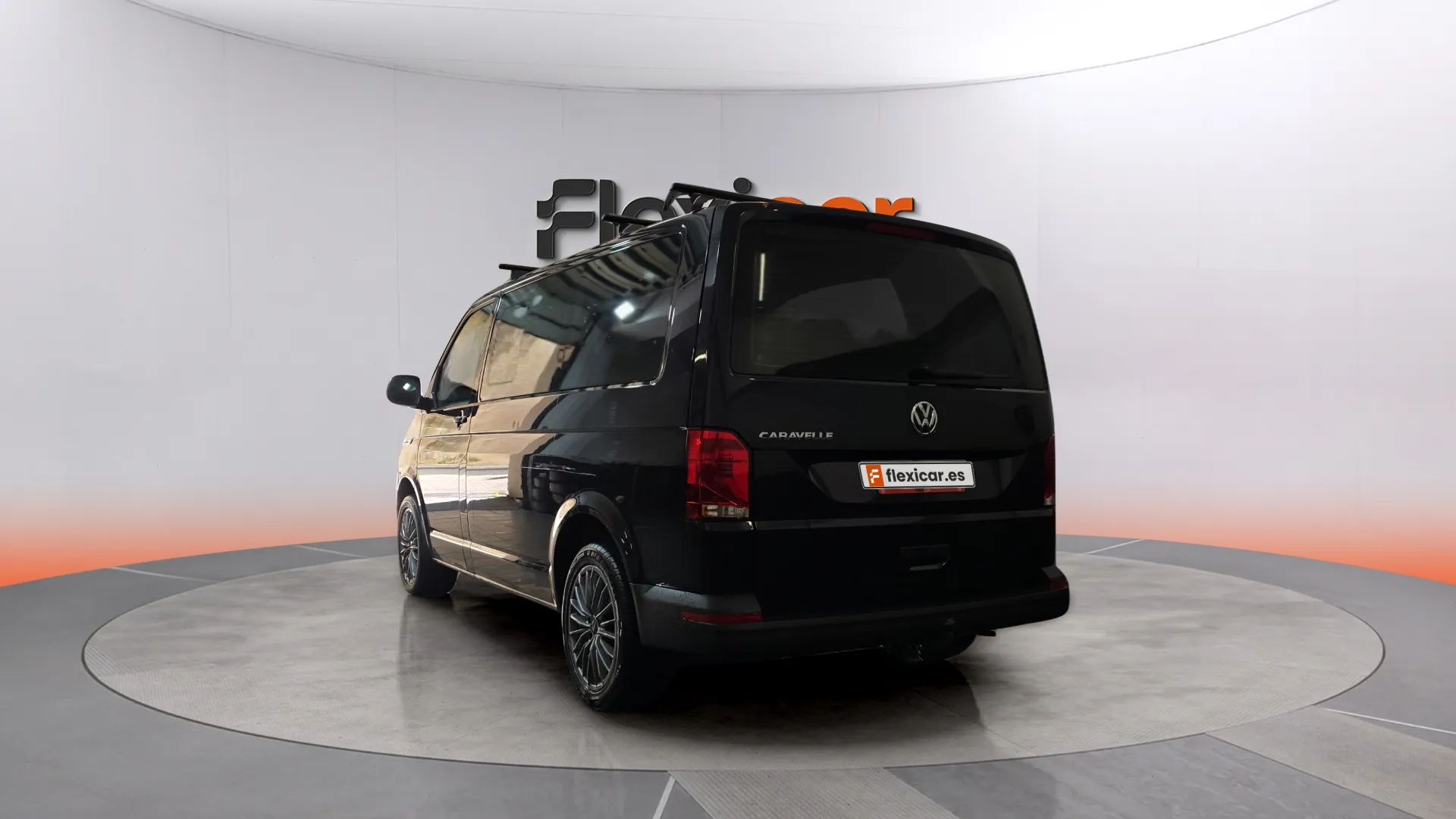 Volkswagen Caravelle Origin Corta 2.0 TDI BMT DSG - foto 3