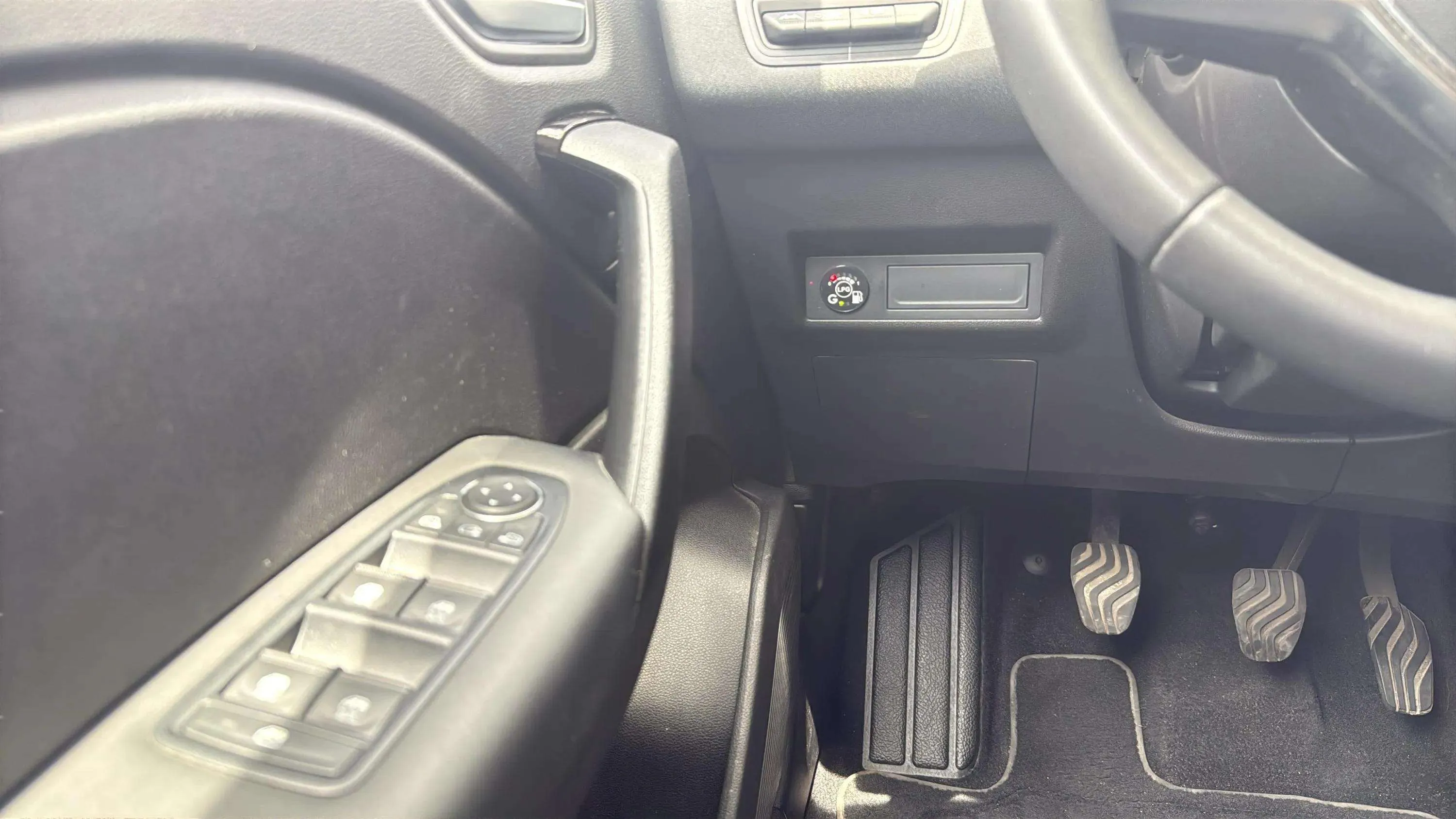 Renault Captur Intens TCe GLP - foto 16