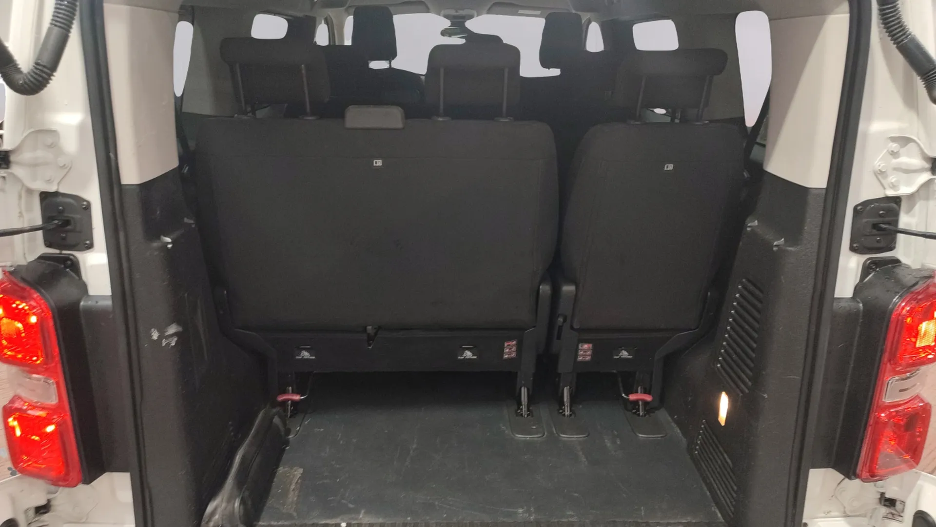 Toyota Proace Verso 1.5D Family Advance L1 - foto 20