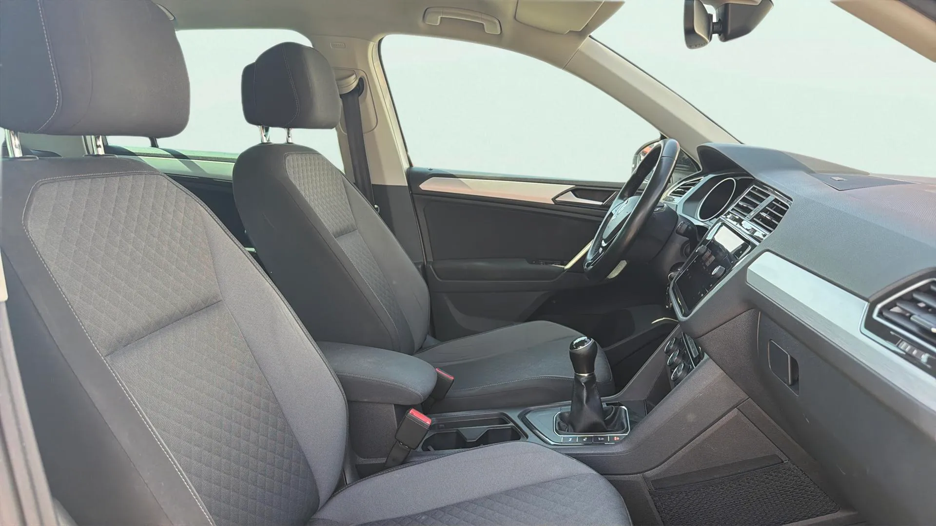 Volkswagen Tiguan Advance 1.5 TSI - foto 13