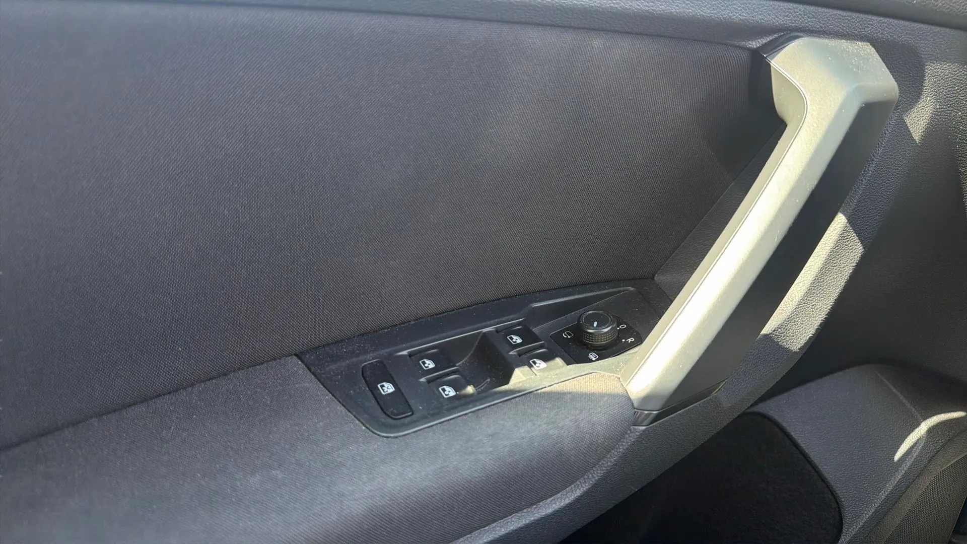 Volkswagen Tiguan Advance 1.5 TSI - foto 20
