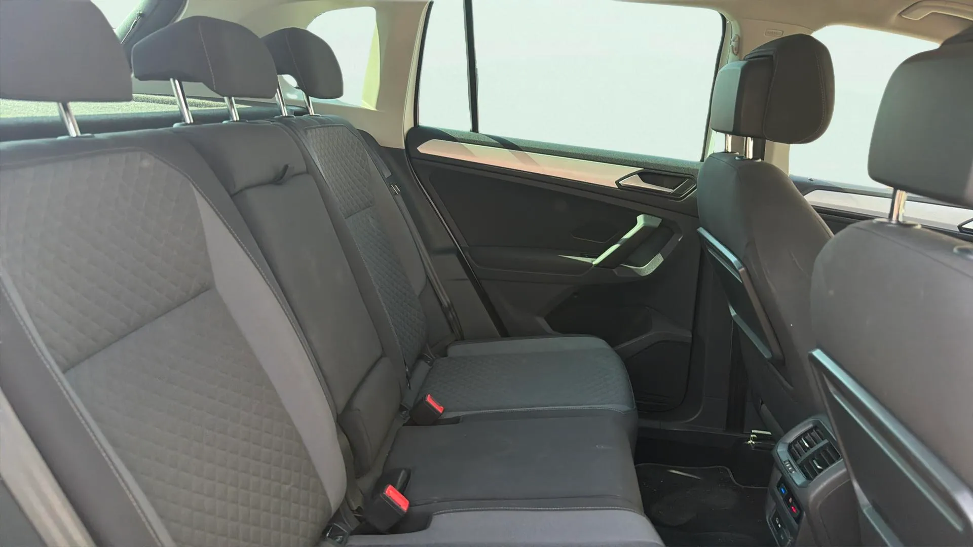Volkswagen Tiguan Advance 1.5 TSI - foto 14