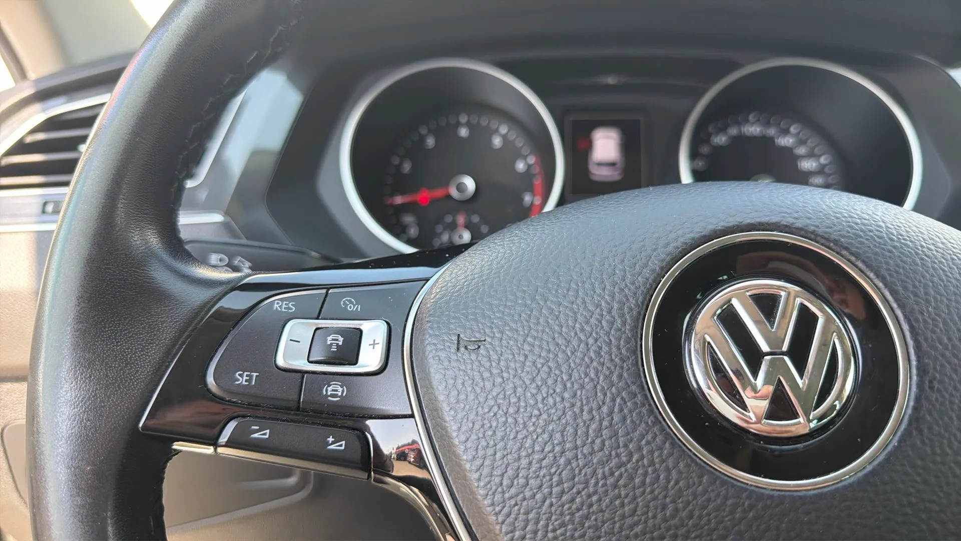 Volkswagen Tiguan Advance 1.5 TSI - foto 10
