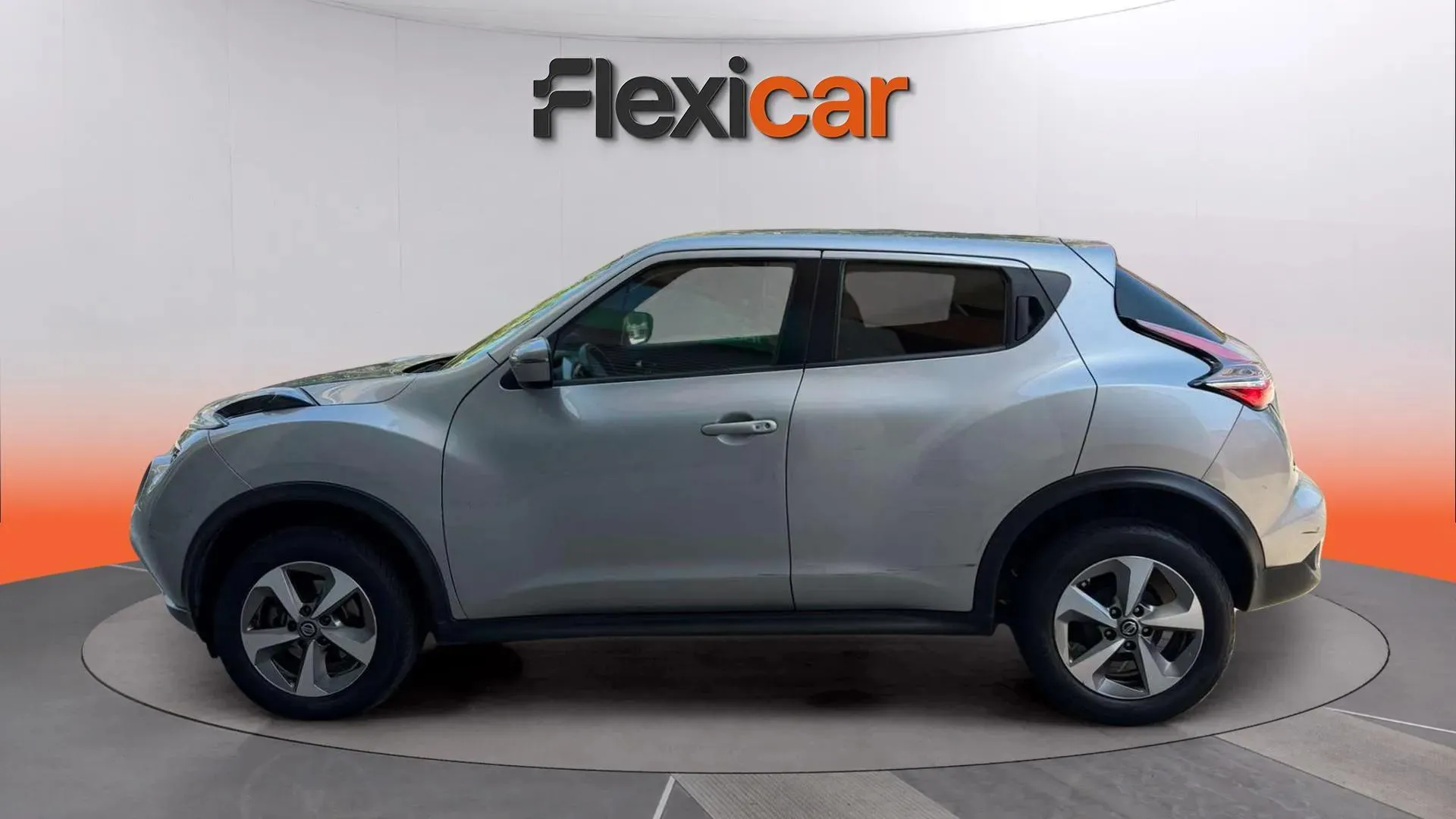 Nissan Juke dCi 4x2 N-CONNECTA Plus - foto 2