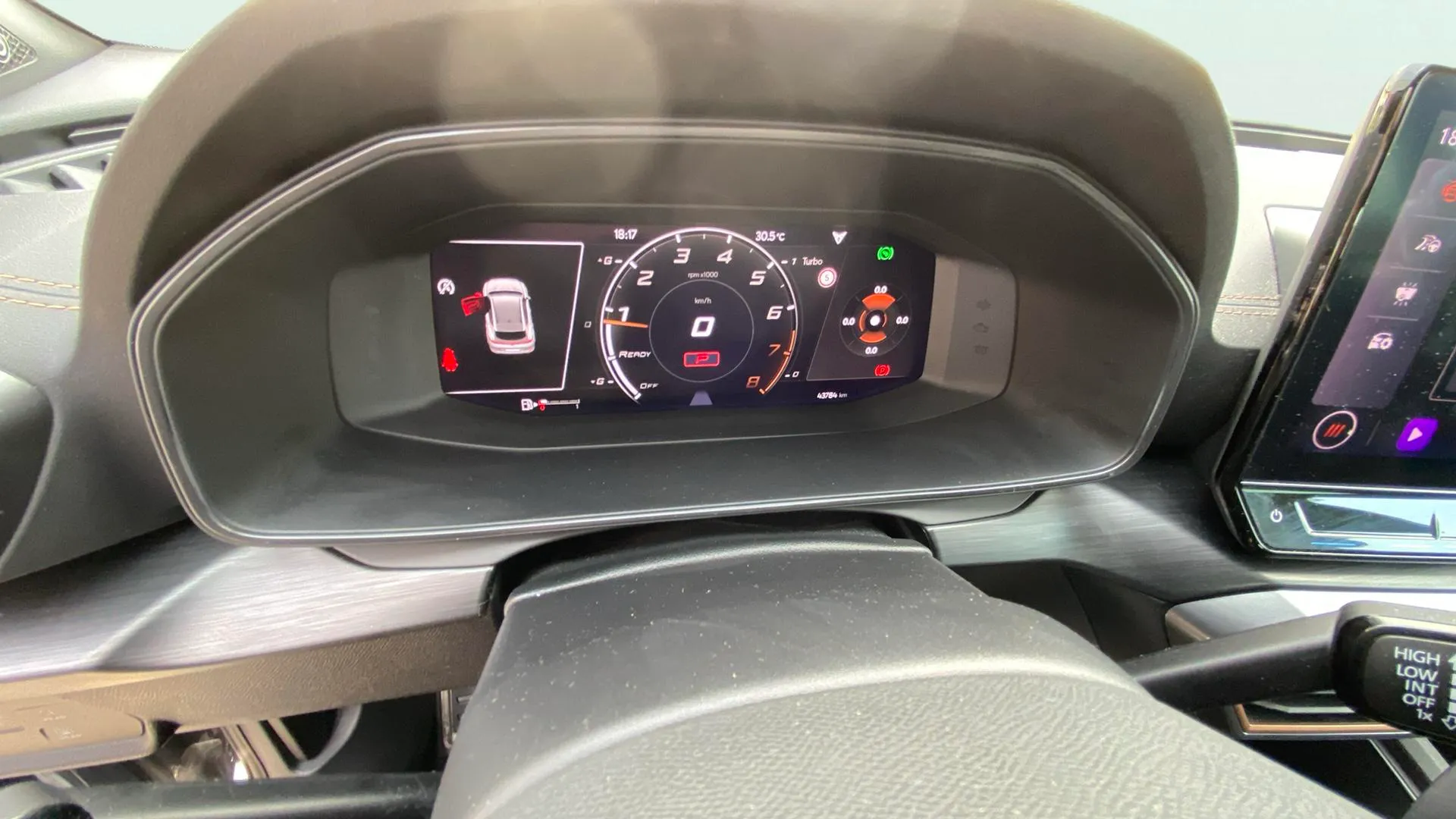 Cupra Formentor 2.0 TSI VZ 4Drive DSG - foto 11