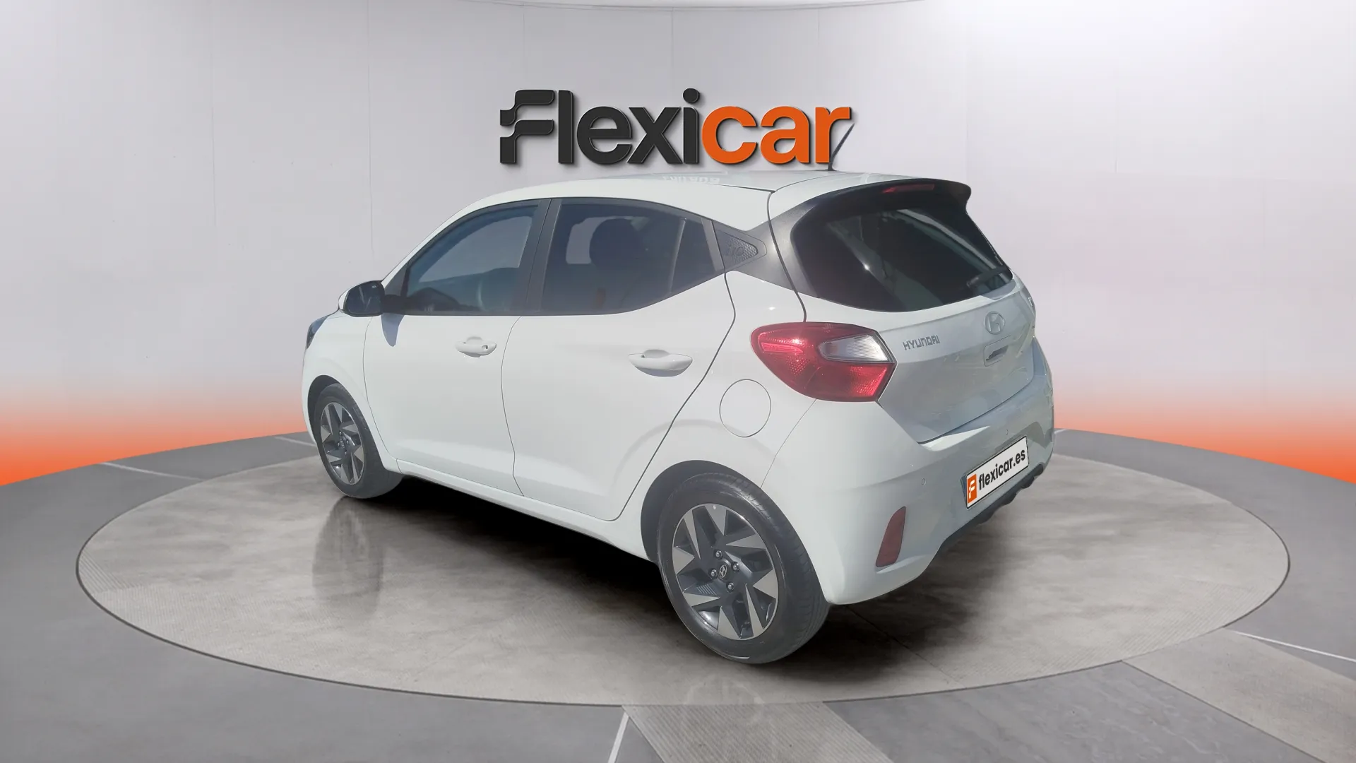 Hyundai i10 1.0 Klass - foto 5