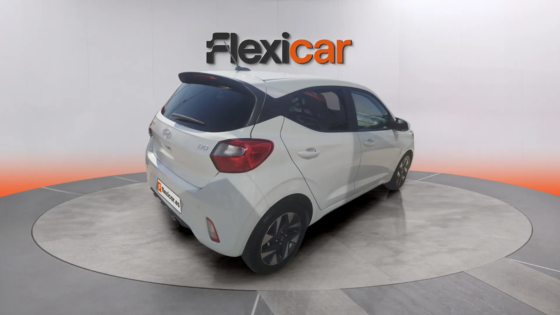 Hyundai i10 1.0 Klass - foto 4