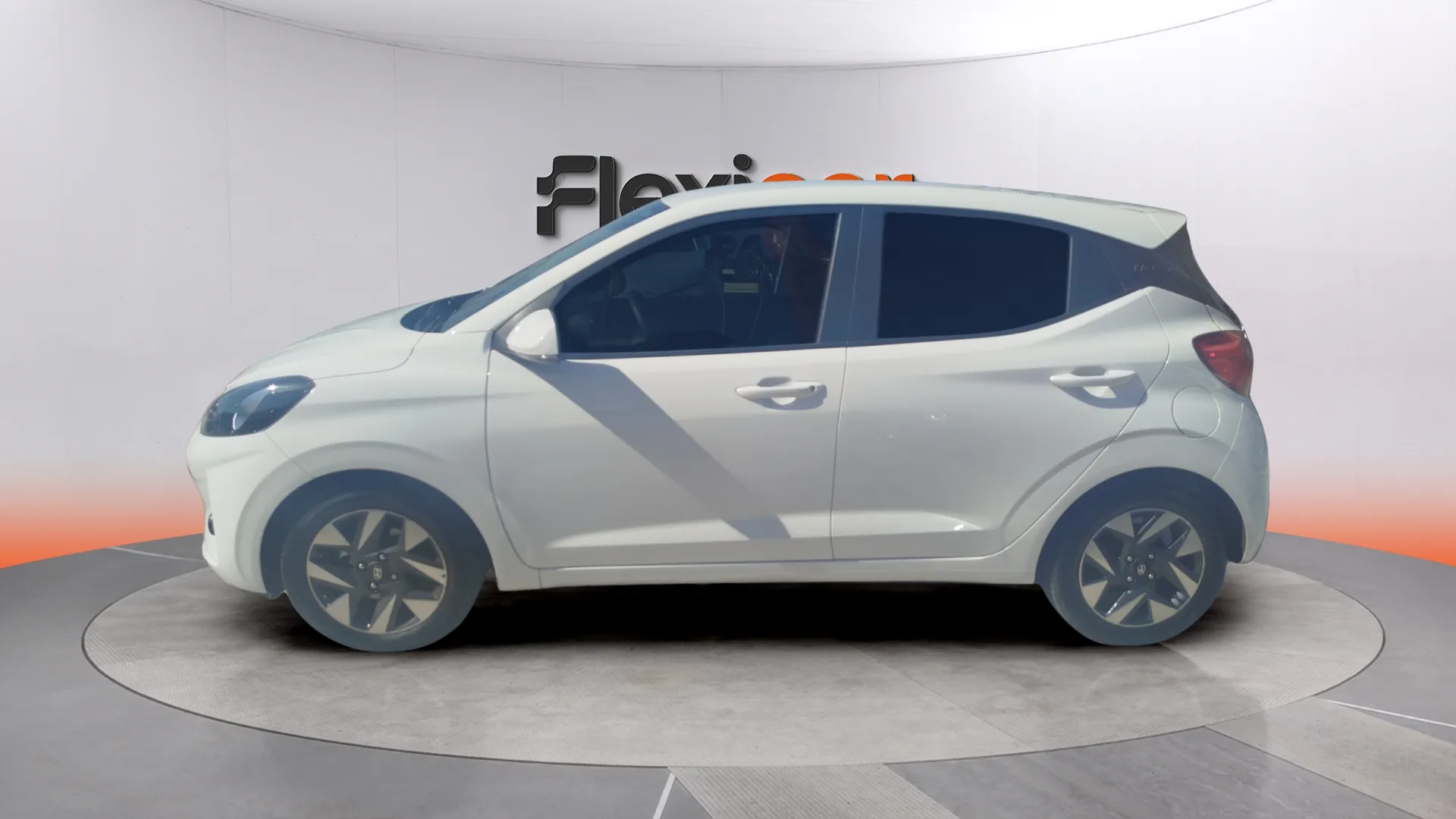 Hyundai i10 1.0 Klass - foto 7