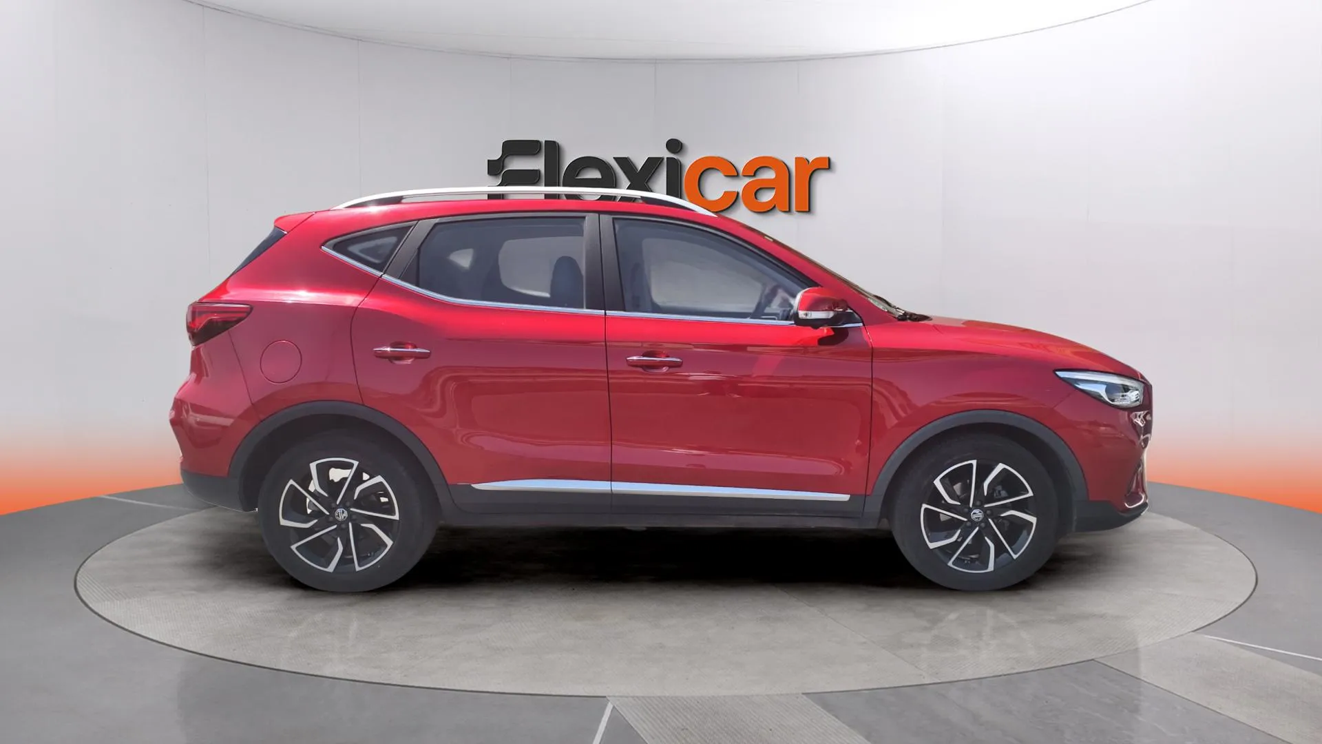 MG ZS 1.0T Luxury - foto 2