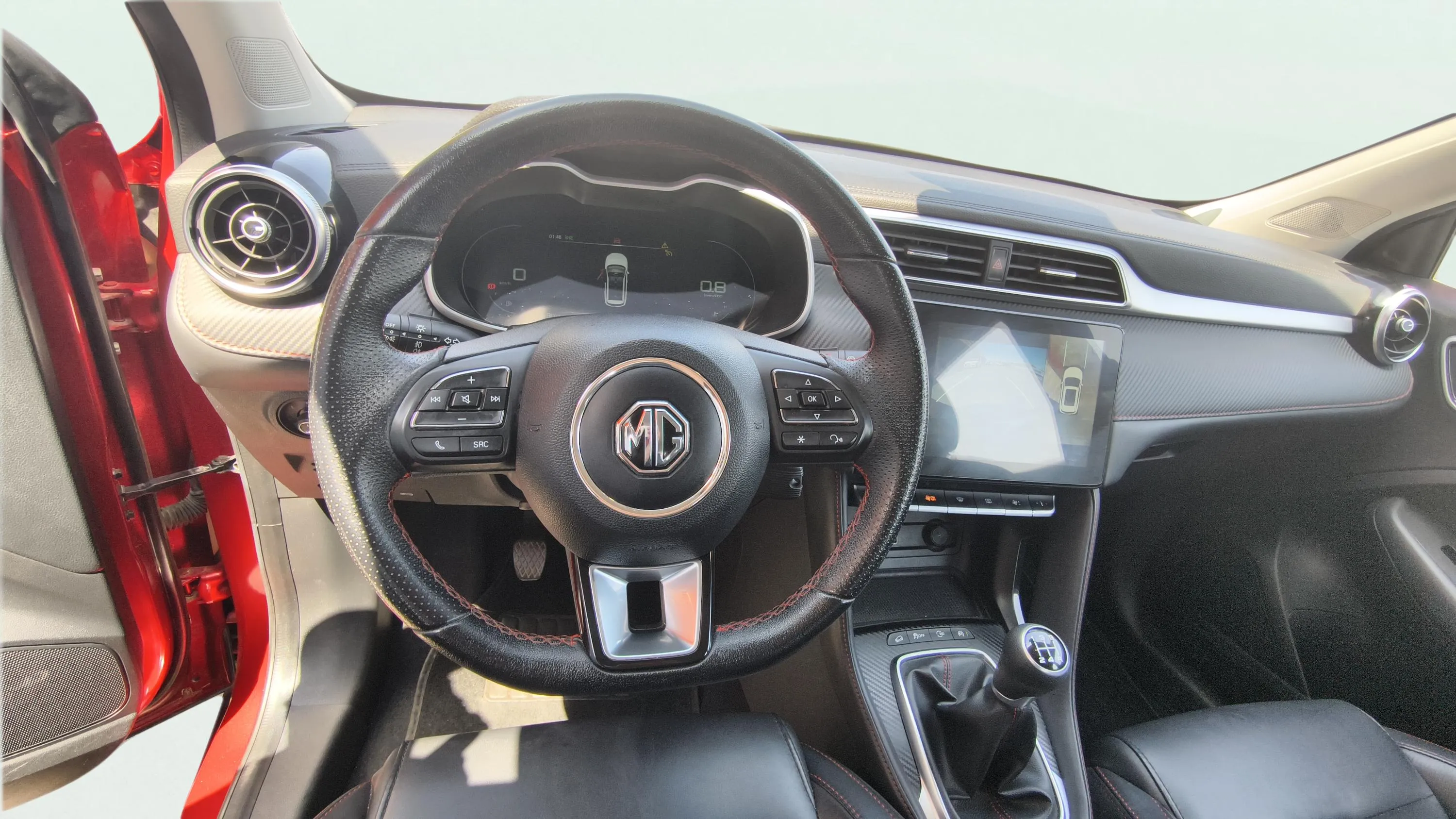 MG ZS 1.0T Luxury - foto 10