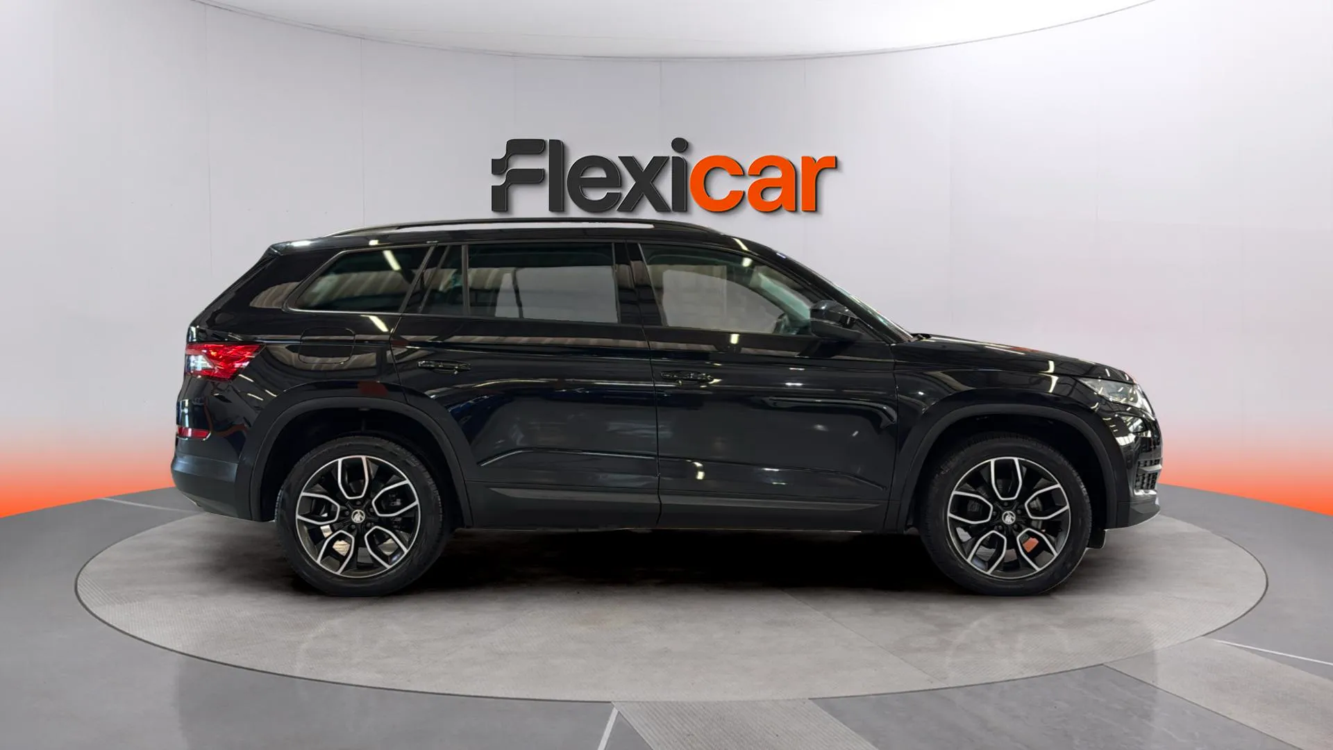 Škoda Kodiaq 1.5 TSI DSG 4x2 Ambition - foto 8