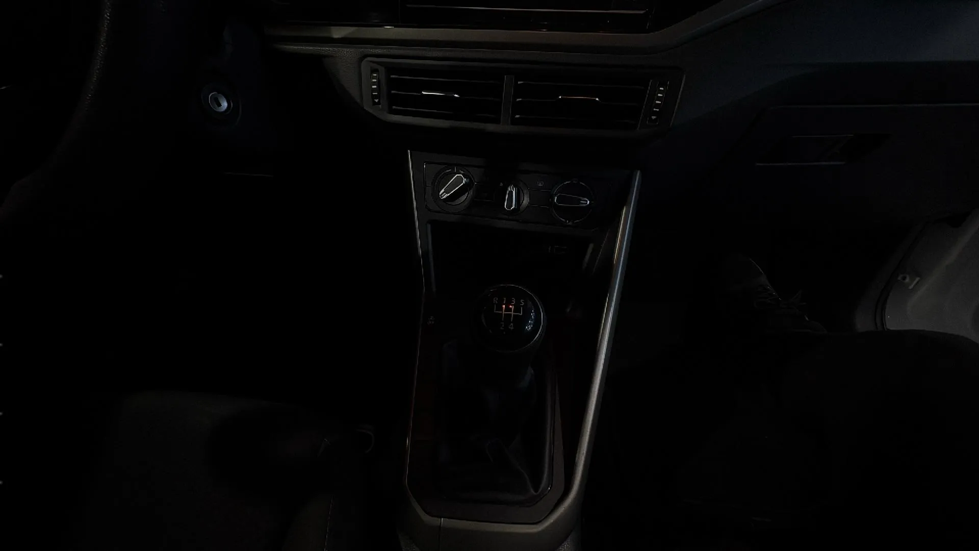 Volkswagen Polo 1.0 R-Line - foto 14