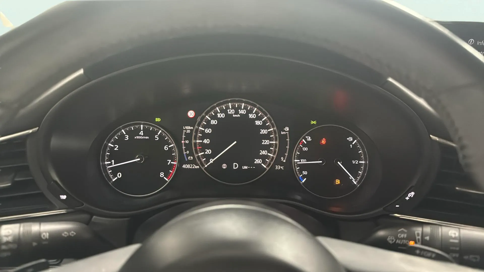 Mazda CX-30 SKYACTIV-X 2.0 Evolution - foto 17
