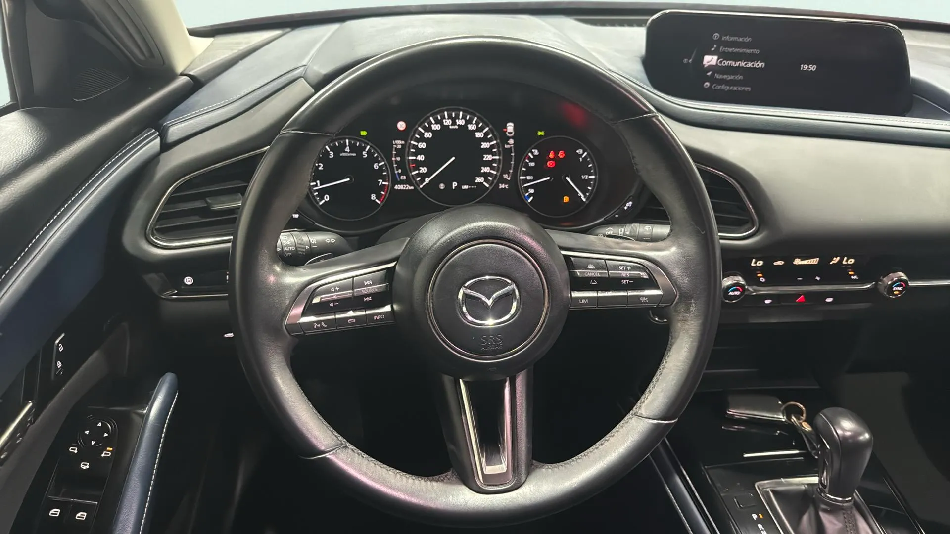 Mazda CX-30 SKYACTIV-X 2.0 Evolution - foto 16