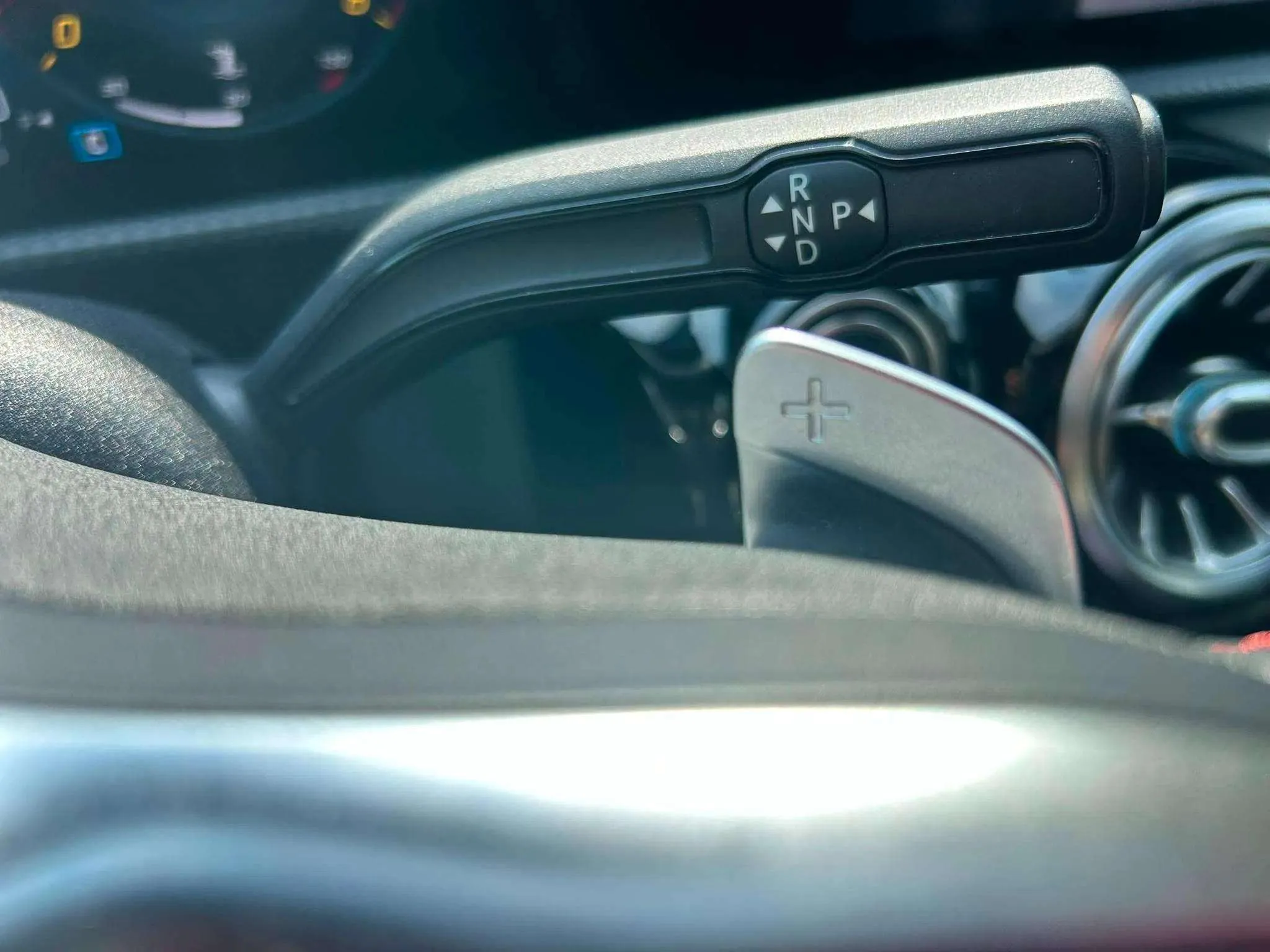 Mercedes-Benz CLA 180 Shooting Brake - foto 15