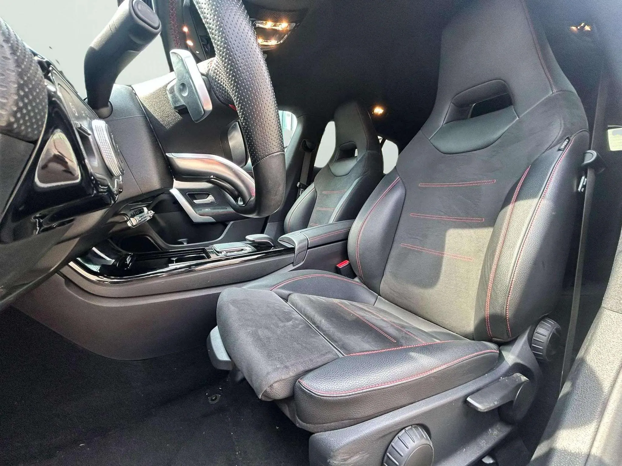 Mercedes-Benz CLA 180 Shooting Brake - foto 20