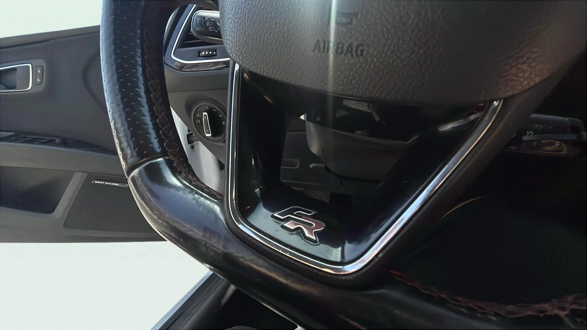 SEAT León 1.4 TSI FR - foto 19