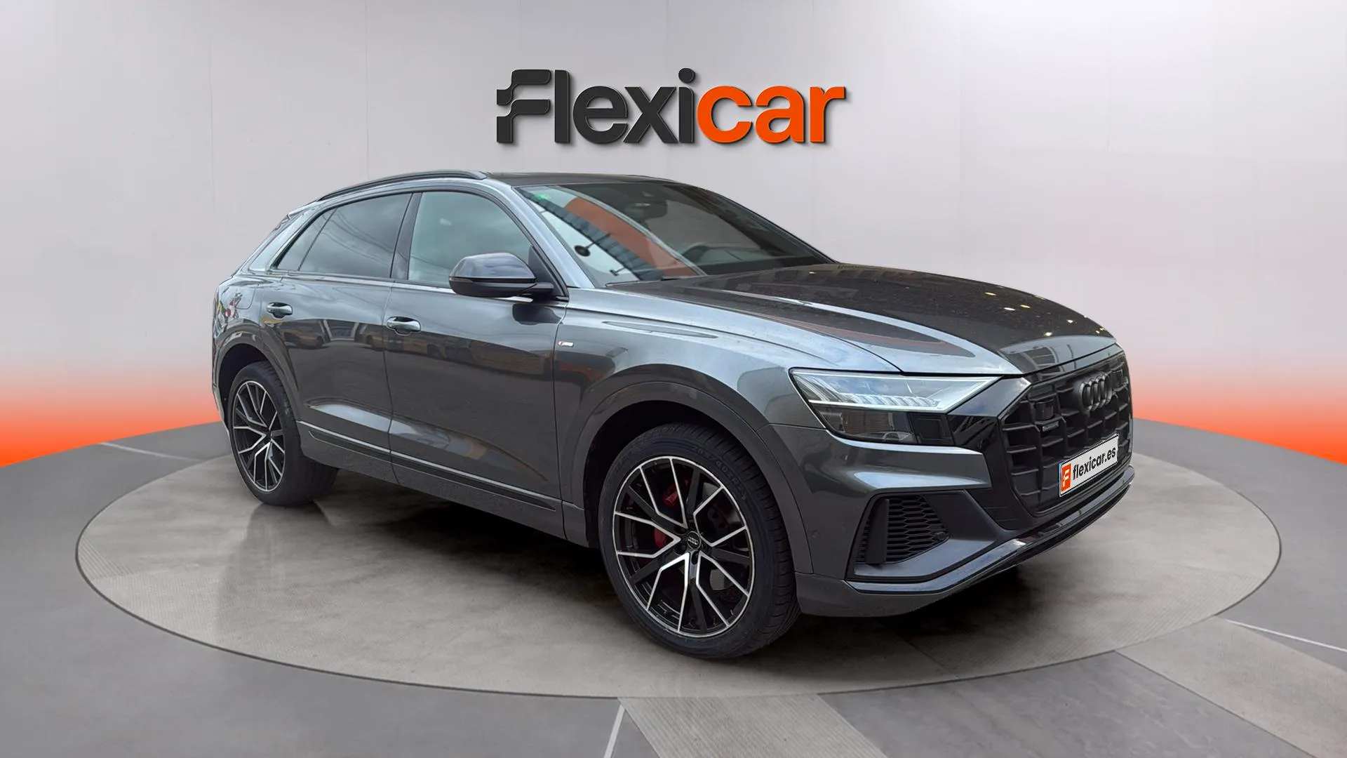 Audi Q8 55 TFSI quattro tiptronic