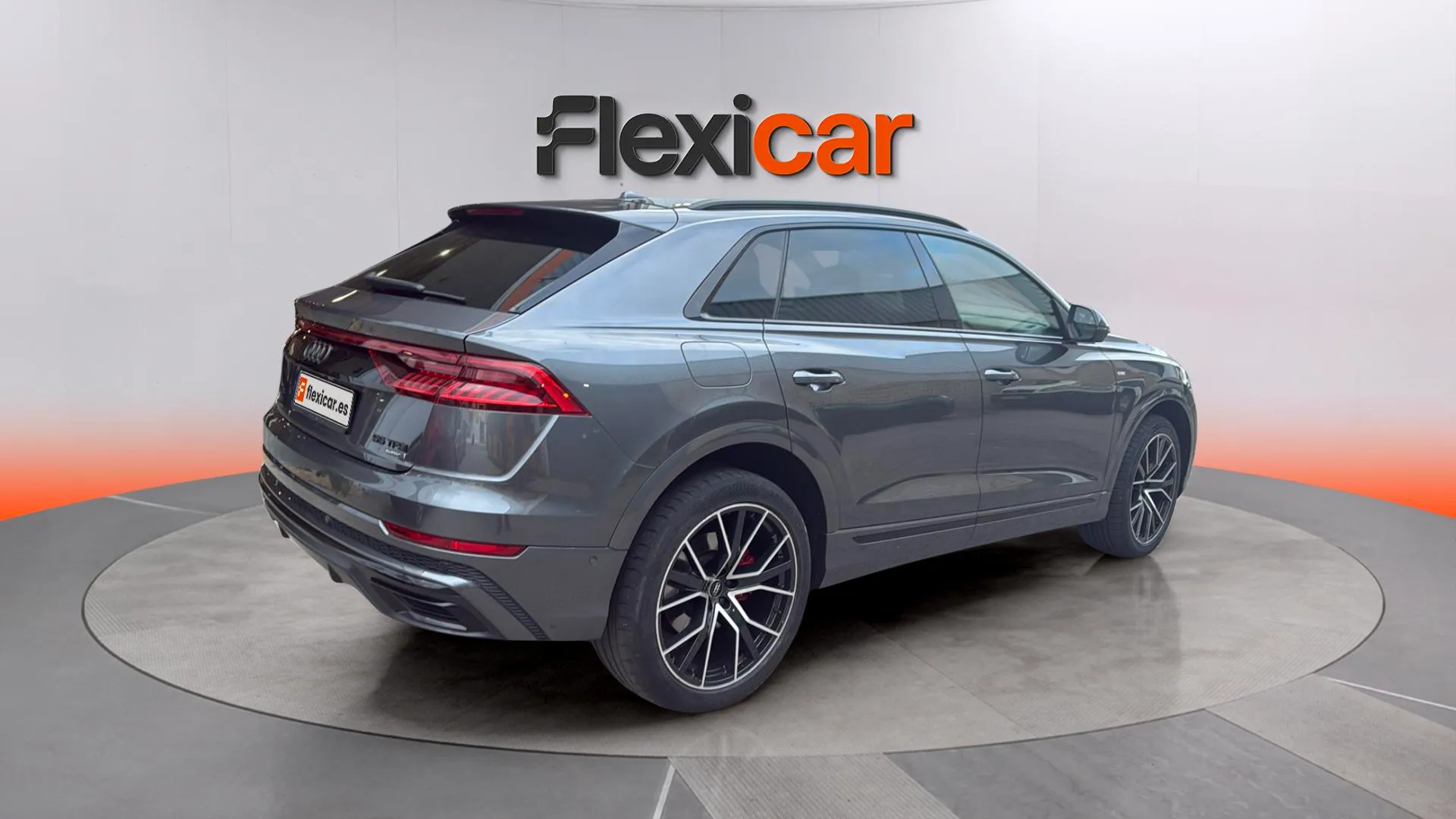 Audi Q8 55 TFSI quattro tiptronic - foto 3