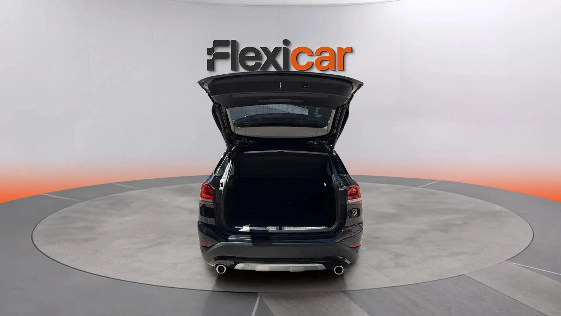 BMW X1 sDrive18d - foto 8