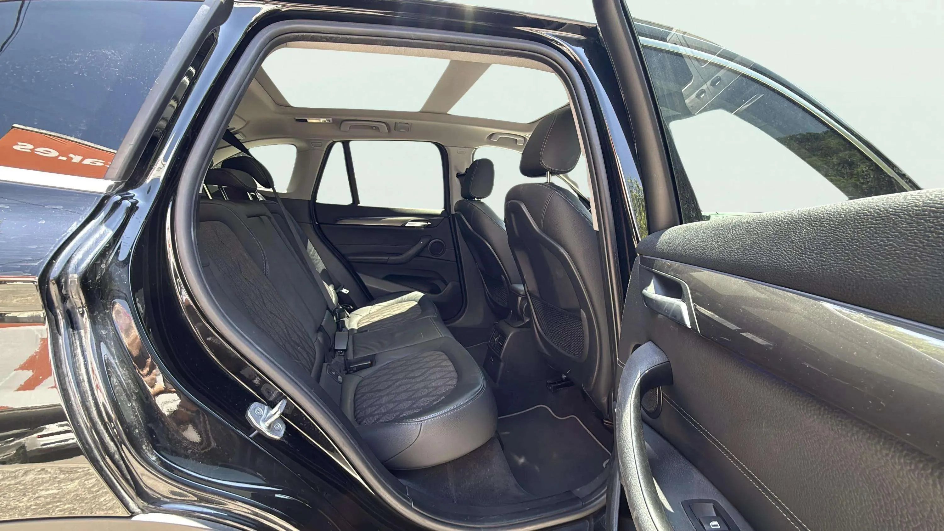 BMW X1 sDrive18d - foto 16