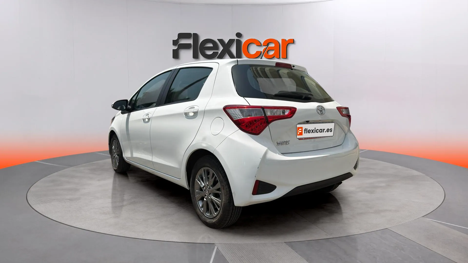 Toyota Yaris 1.0 70 Active - foto 5