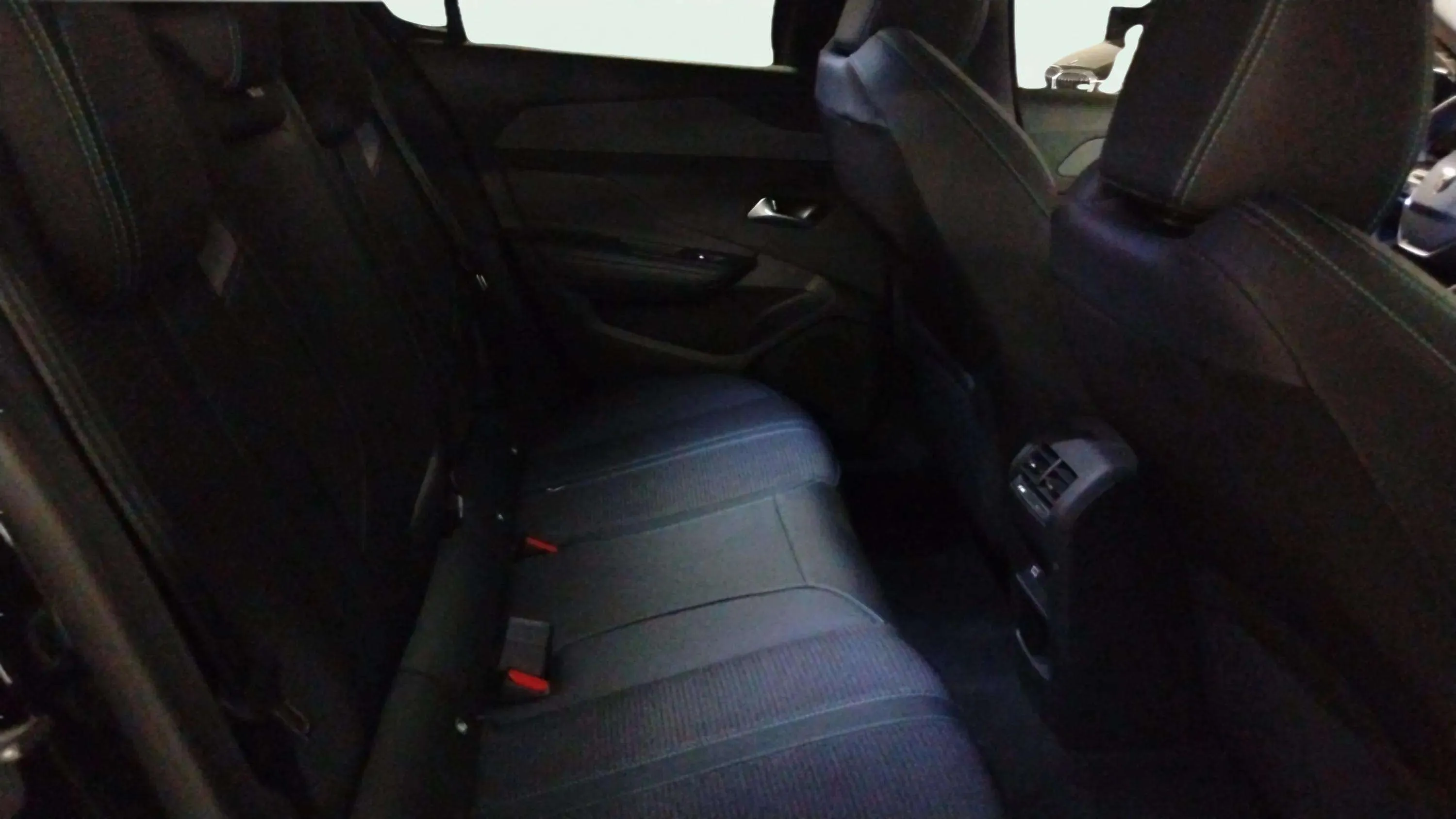 Peugeot 308 Active Hybrid 180 eEAT8 - foto 14