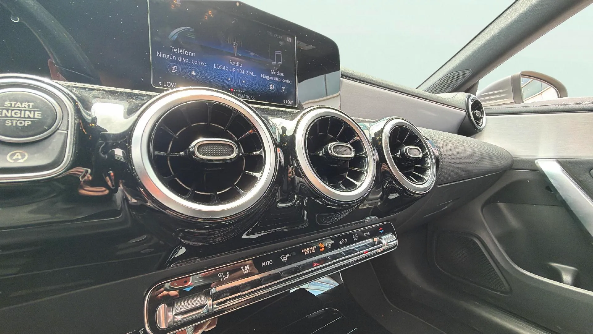 Mercedes-Benz CLA 200 Shooting Brake - foto 13